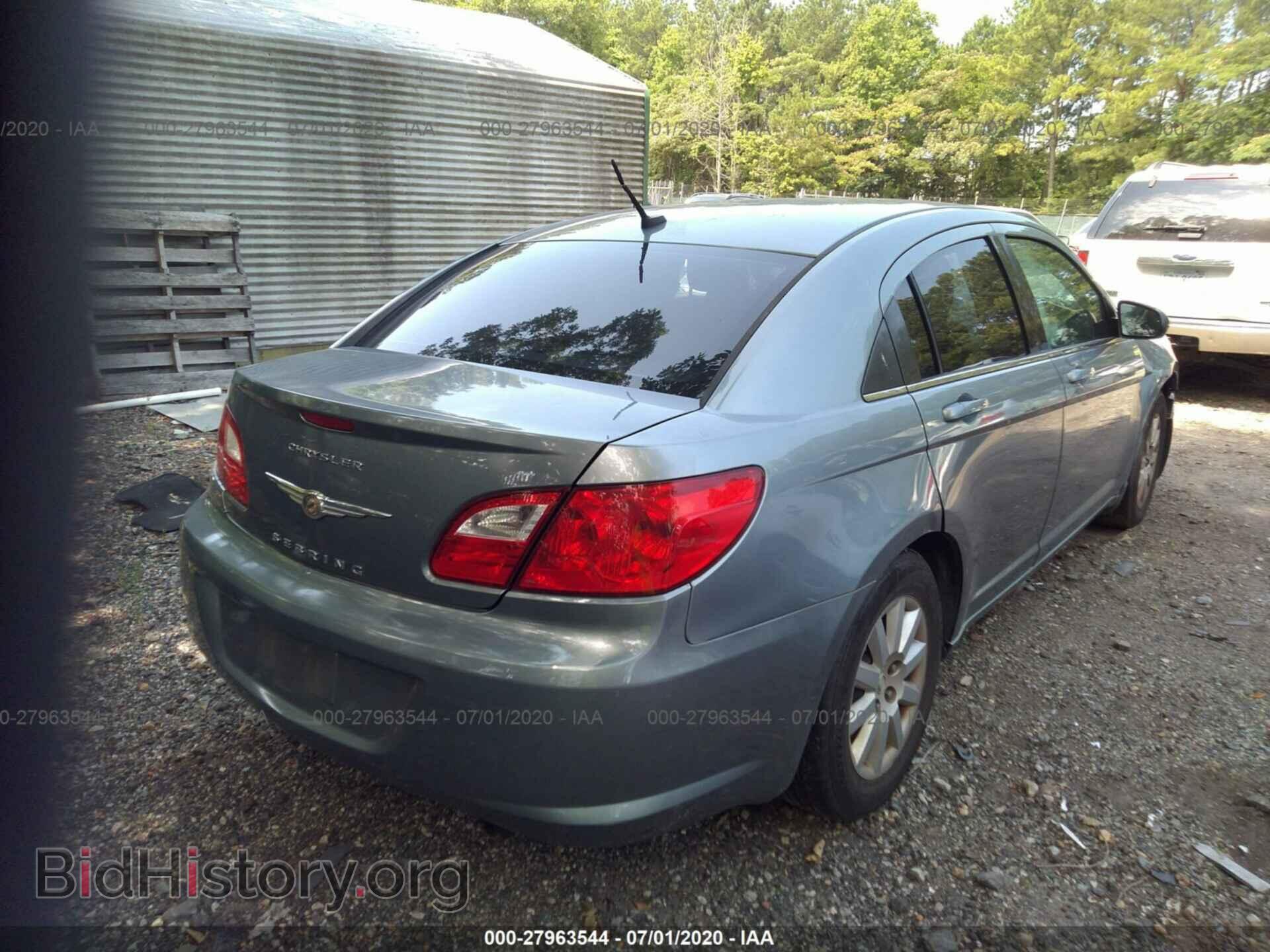 2010 CHRYSLER SEBRING - VIN: 1C3CC4FD1AN123238 - Фото 4