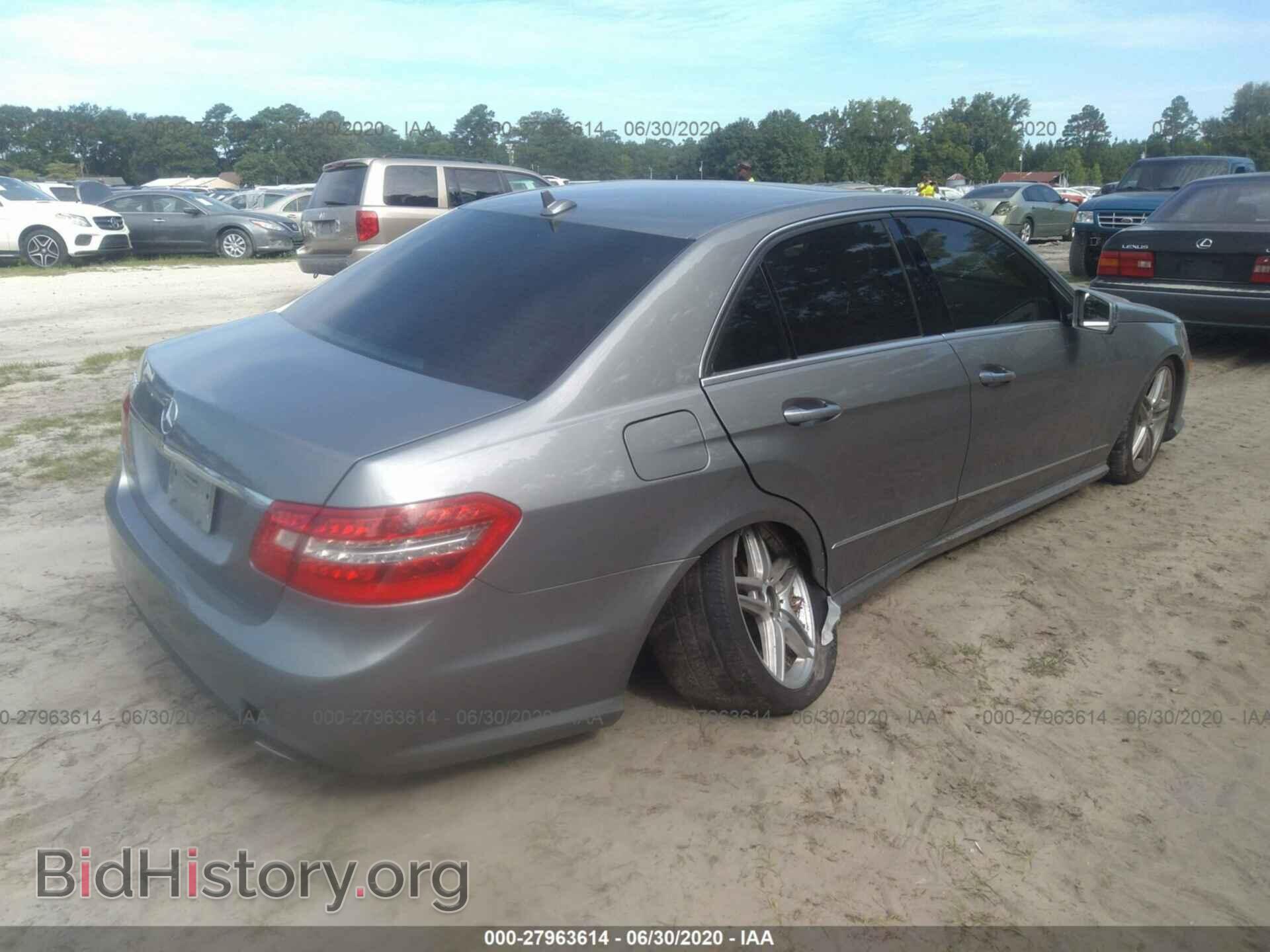 2011 MERCEDES-BENZ E-CLASS - VIN: WDDHF7CB1BA462531 - Фото 4