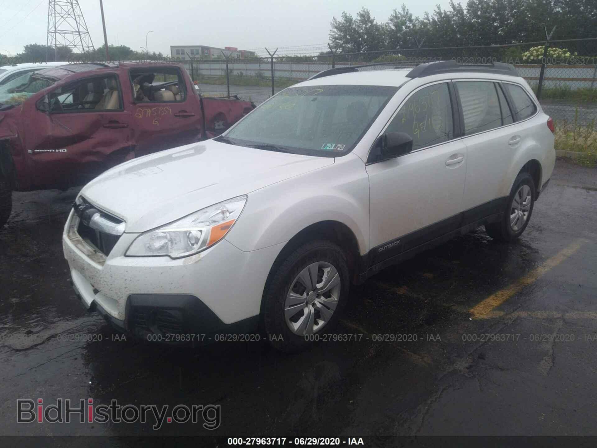 2014 SUBARU OUTBACK - VIN: 4S4BRCAC7E1224713 - Фото 2
