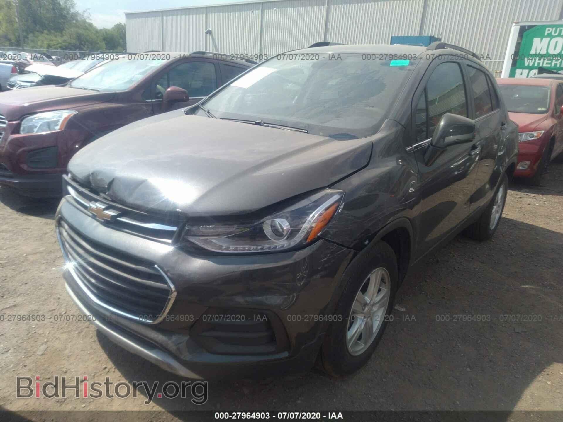 2020 CHEVROLET TRAX - VIN: 3GNCJLSB6LL137775 - Фото 2