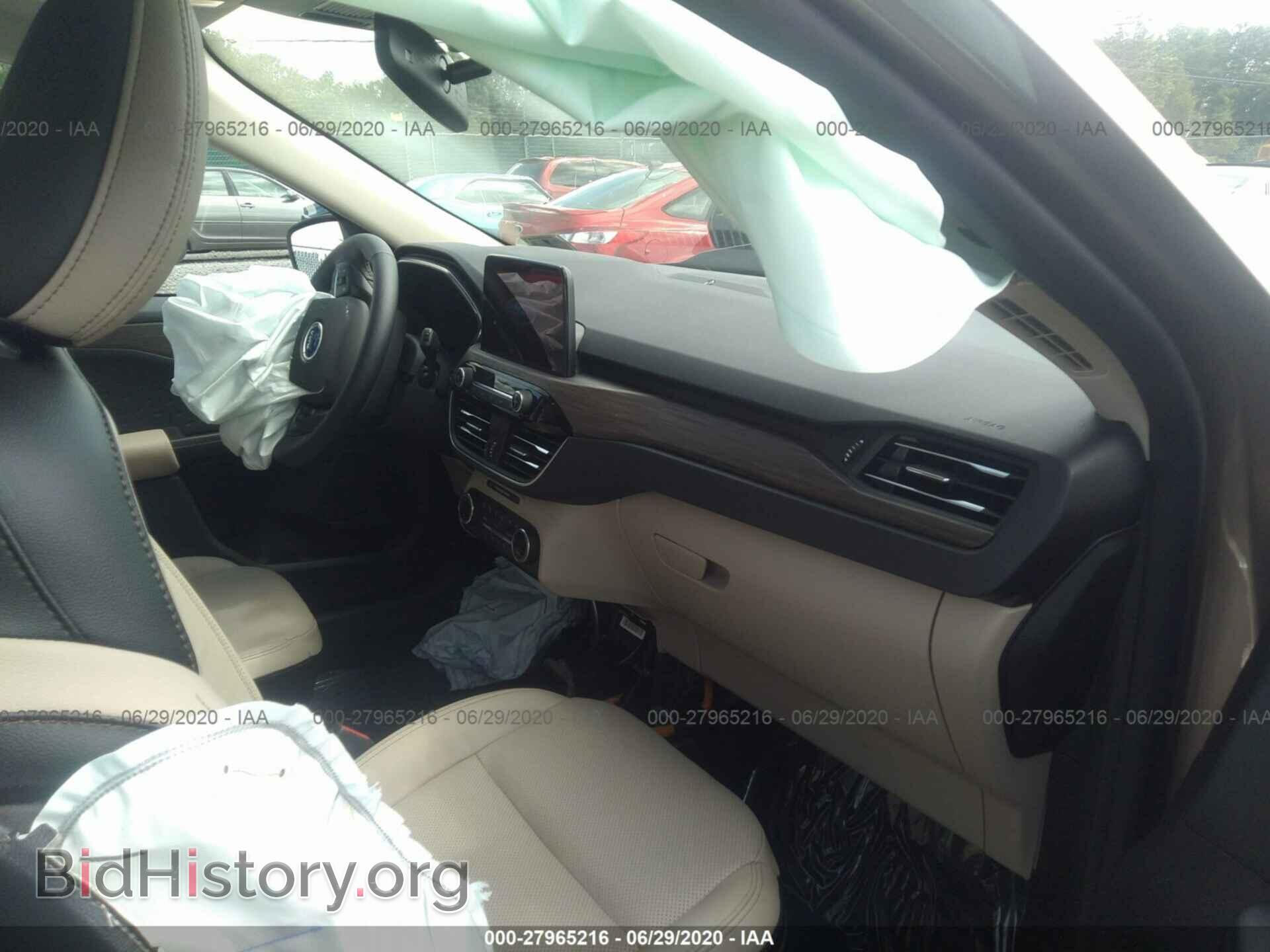 2020 FORD ESCAPE - VIN: 1FMCU9J9XLUA29002 - Photo 5