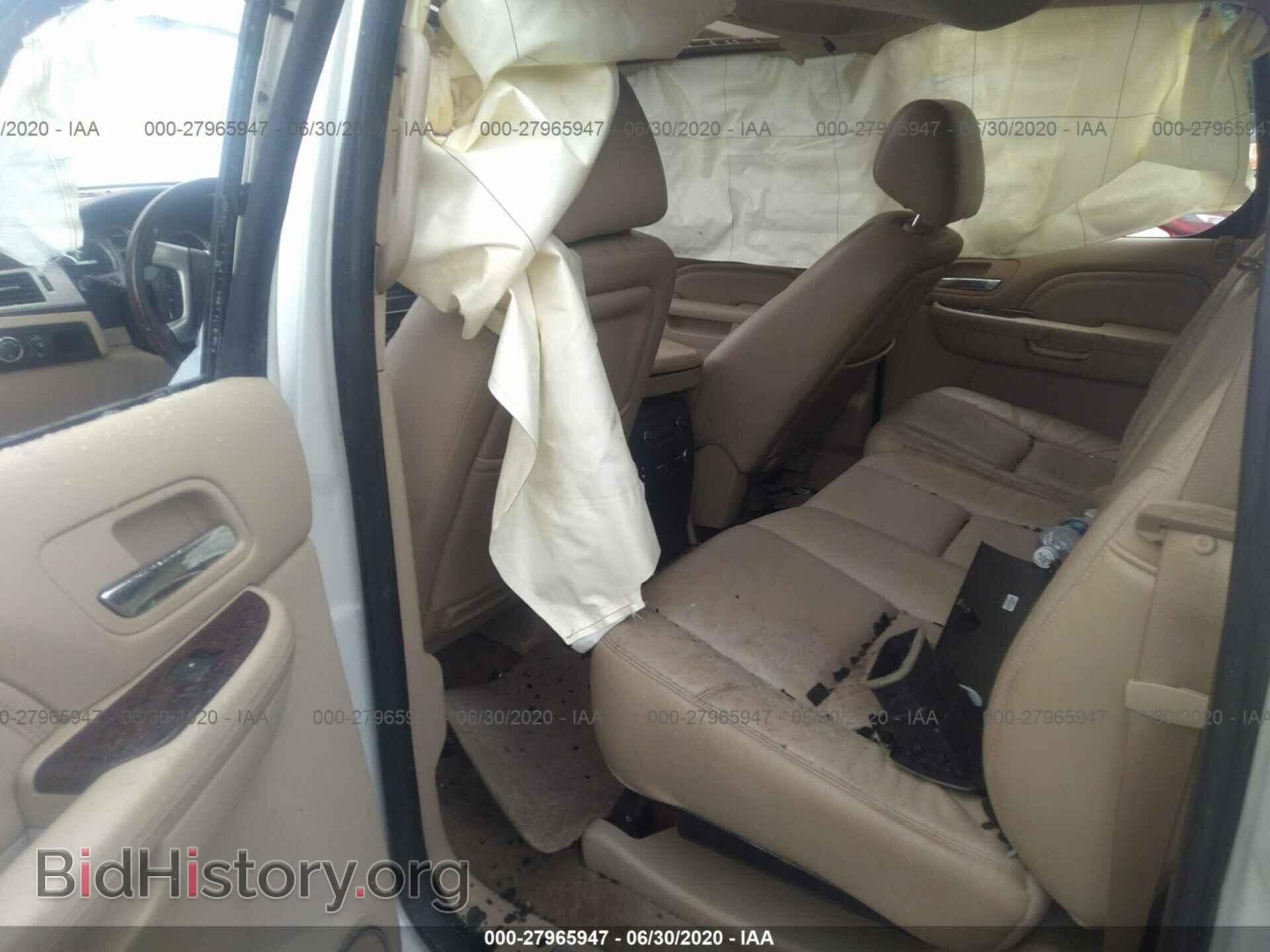 2011 CADILLAC ESCALADE EXT - VIN: 3GYT4MEF8BG349910 - Фото 8