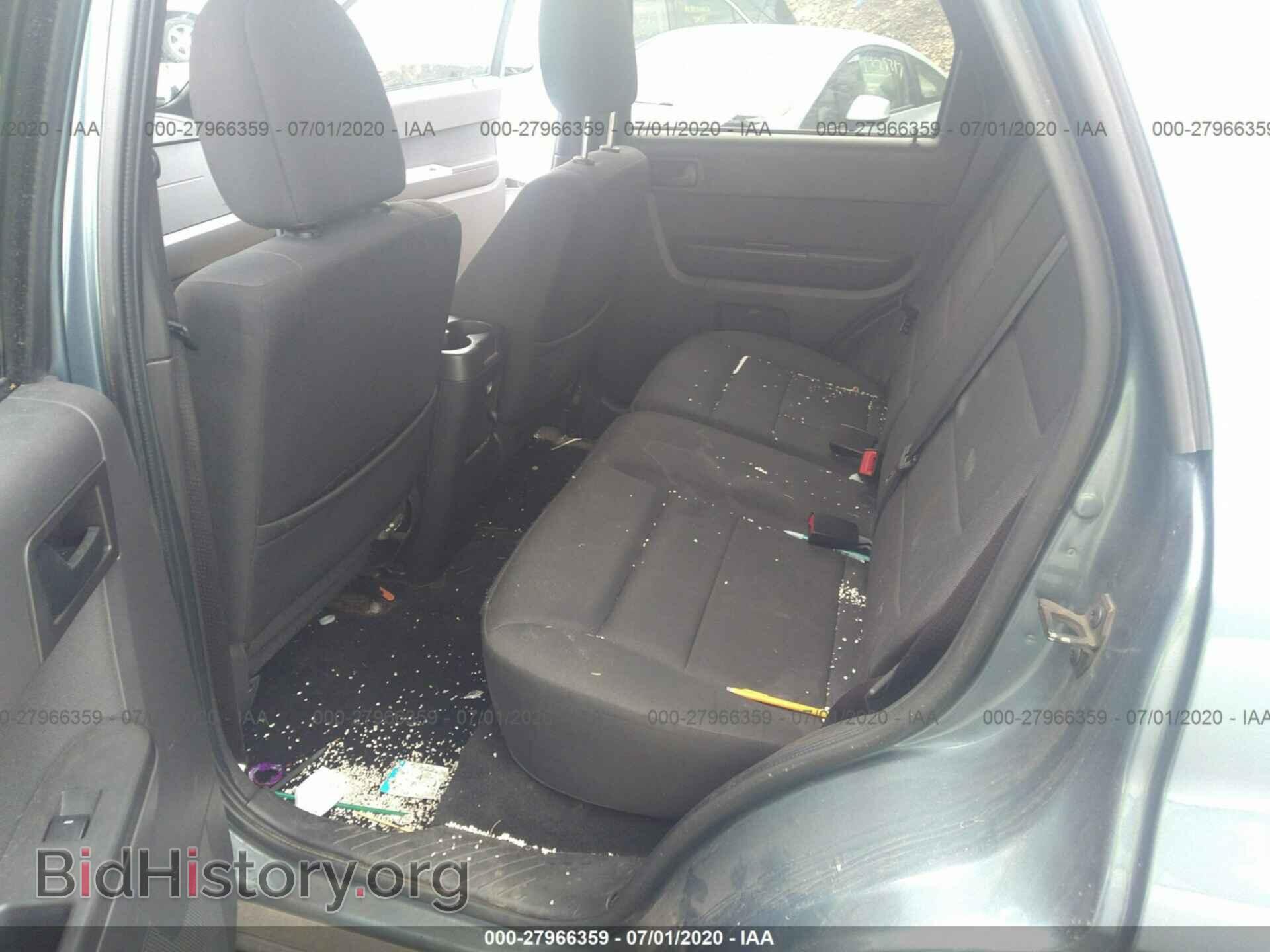 2011 FORD ESCAPE - VIN: 1FMCU9DG2BKA08083 - Фото 8