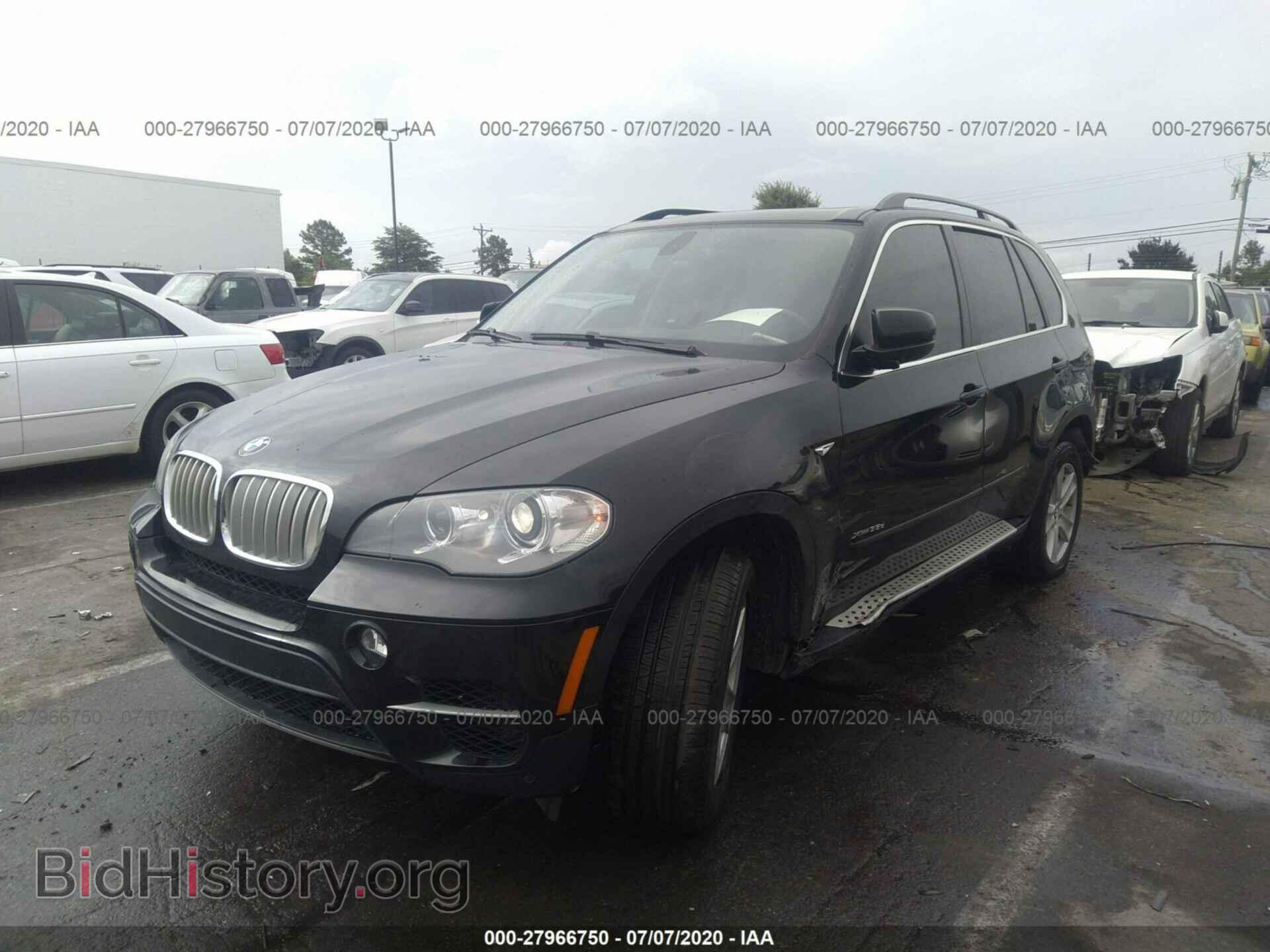 2013 BMW X5 - VIN: 5UXZW0C50D0B93285 - Фото 2