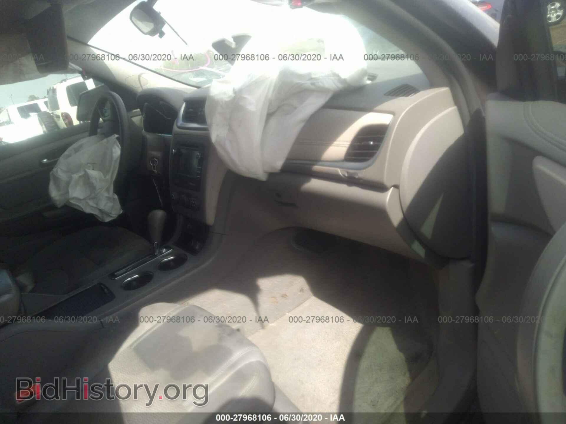 2017 CHEVROLET TRAVERSE - VIN: 1GNKRFKD7HJ205216 - Фото 5