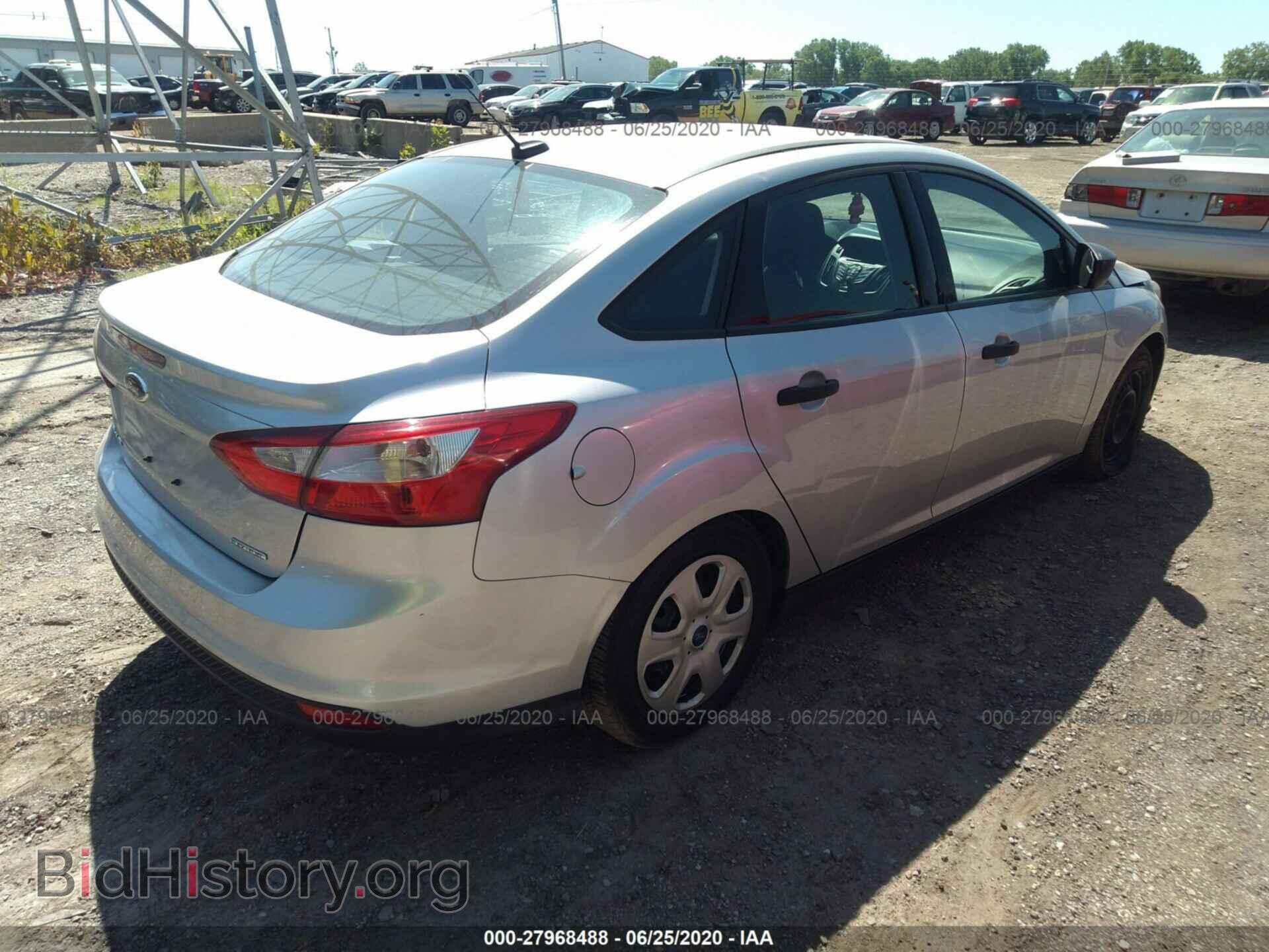 2014 FORD FOCUS - VIN: 1FADP3E21EL345400 - Photo 4