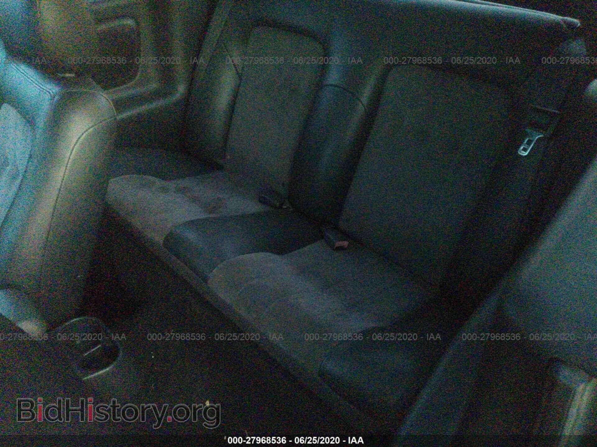 2006 CHRYSLER SEBRING - VIN: 1C3EL55R26N259901 - Фото 8