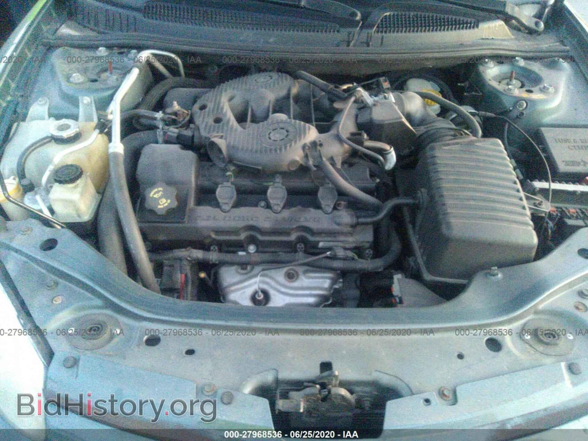 2006 CHRYSLER SEBRING - VIN: 1C3EL55R26N259901 - Фото 10
