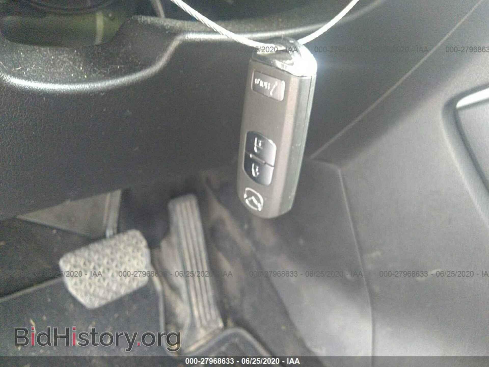 2016 MAZDA CX-5 - VIN: JM3KE2CY9G0771985 - Фото 11