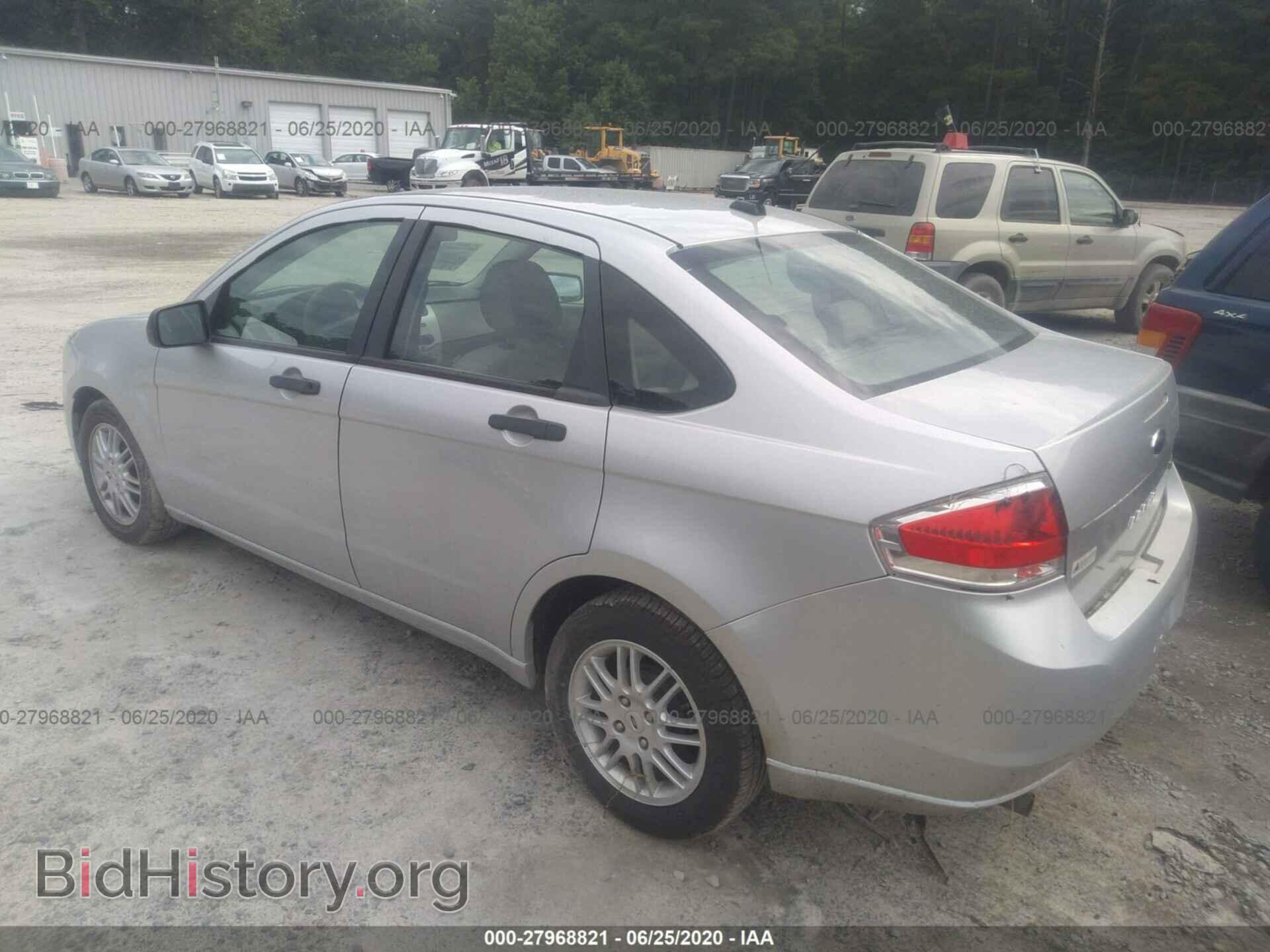 2011 FORD FOCUS - VIN: 1FAHP3FN2BW129012 - Фото 3