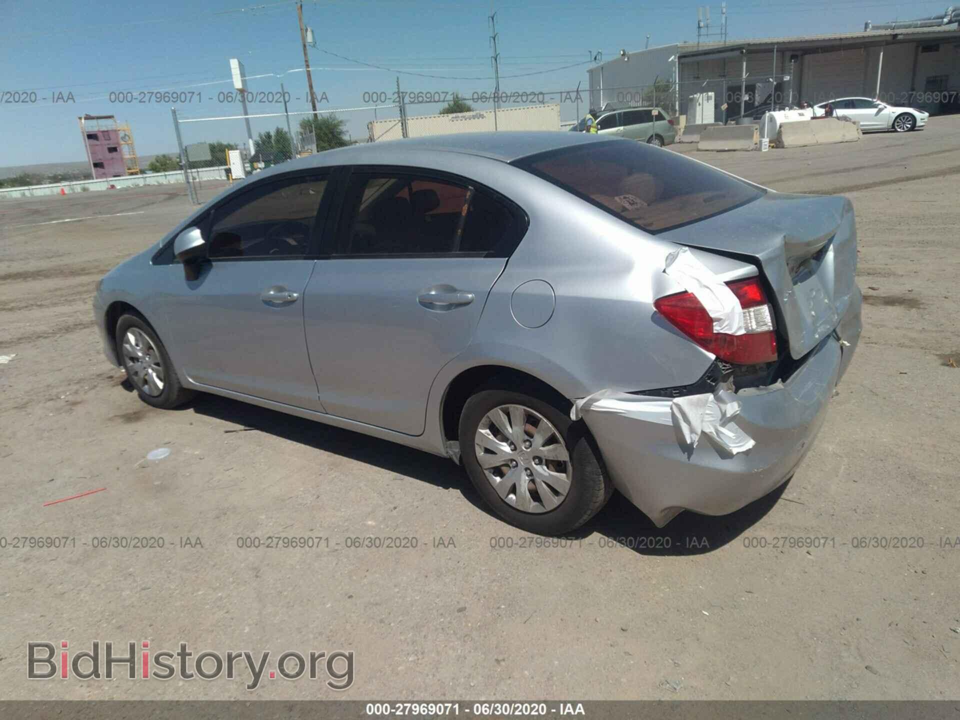 2012 HONDA CIVIC - VIN: 2HGFB2F55CH565557 - Фото 3