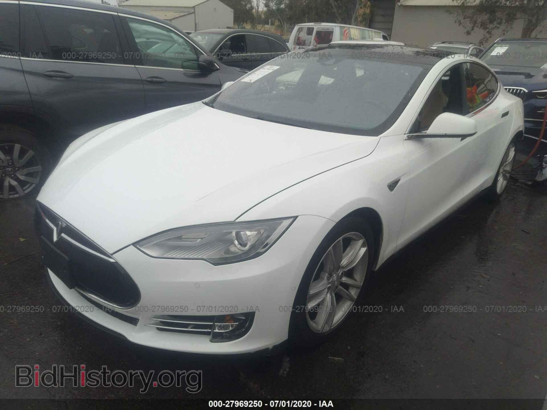 2016 TESLA MODEL S - VIN: 5YJSA1E2XGF131132 - Photo 2