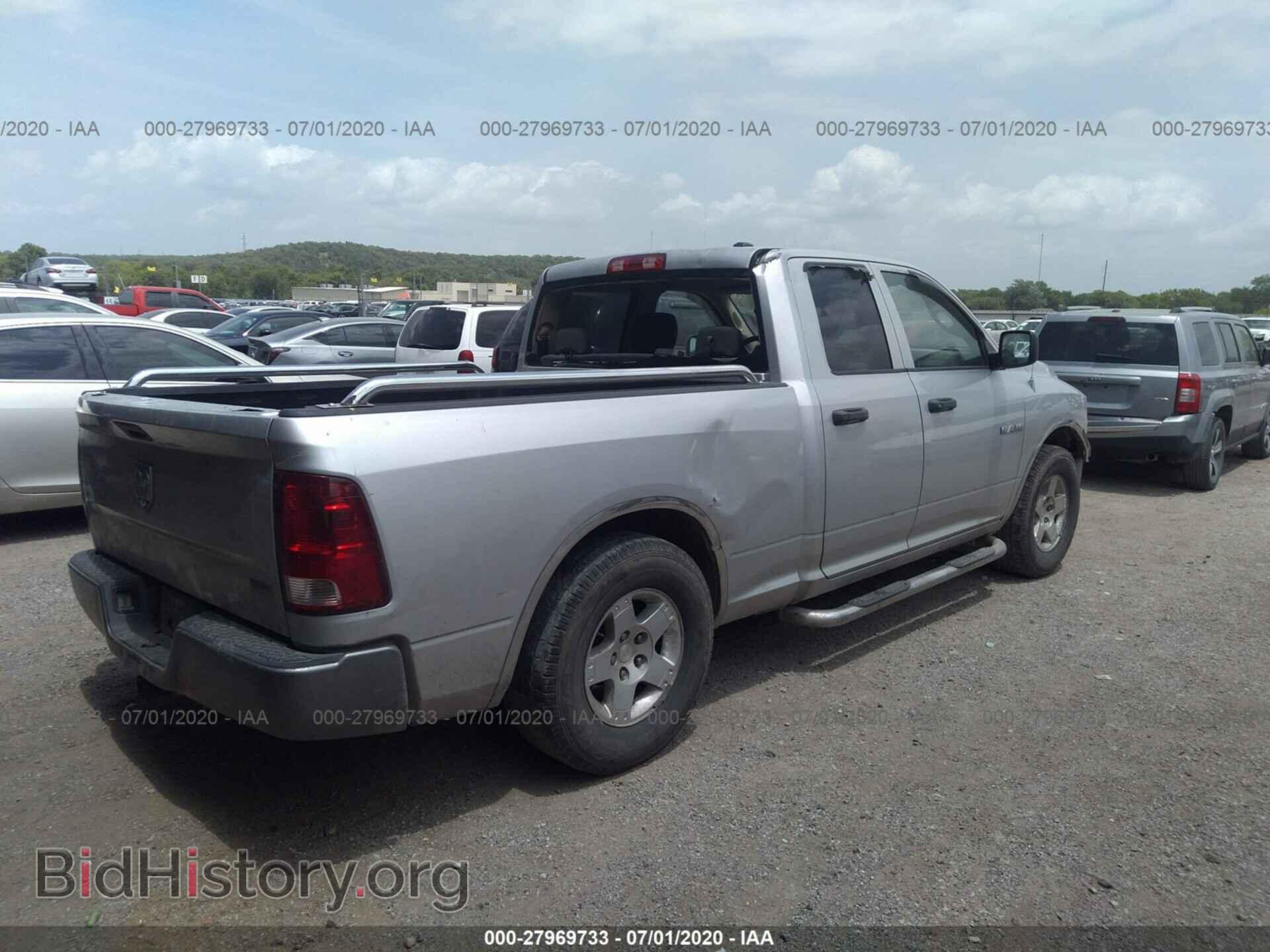 2010 DODGE RAM 1500 - VIN: 1D7RB1GP1AS203582 - Фото 4