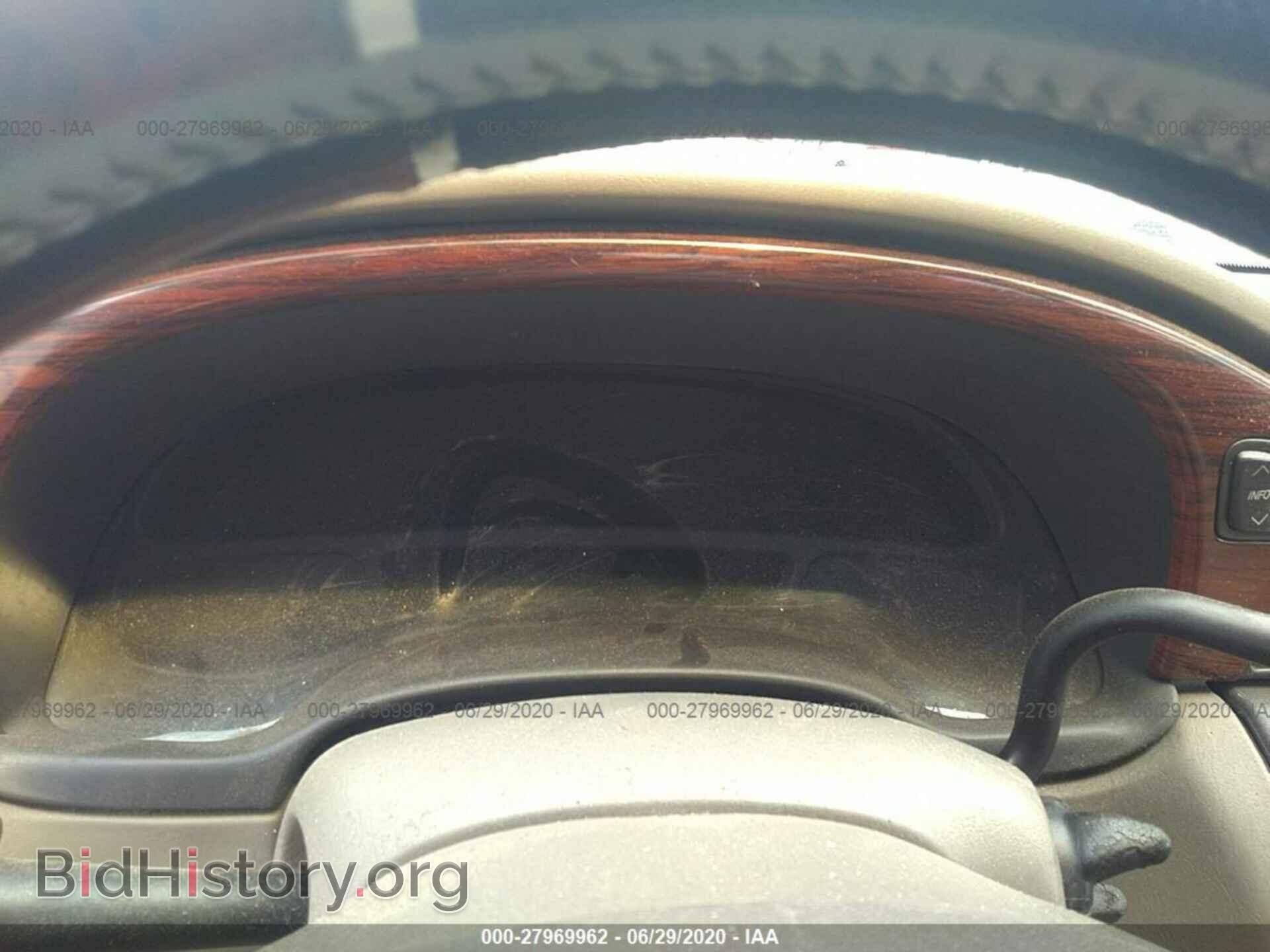 2002 CADILLAC DEVILLE - VIN: 1G6KD54Y02U104240 - Фото 7