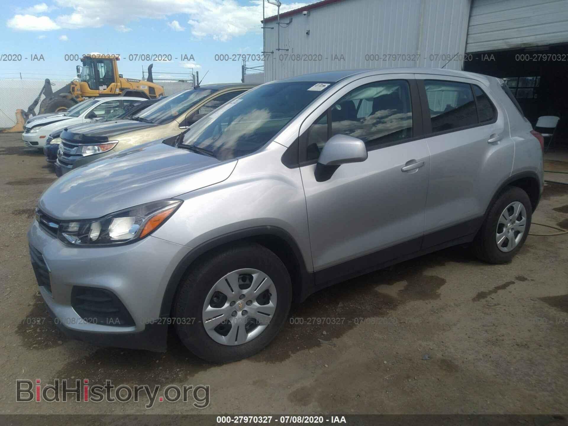2017 CHEVROLET TRAX - VIN: KL7CJKSB0HB124707 - Фото 2