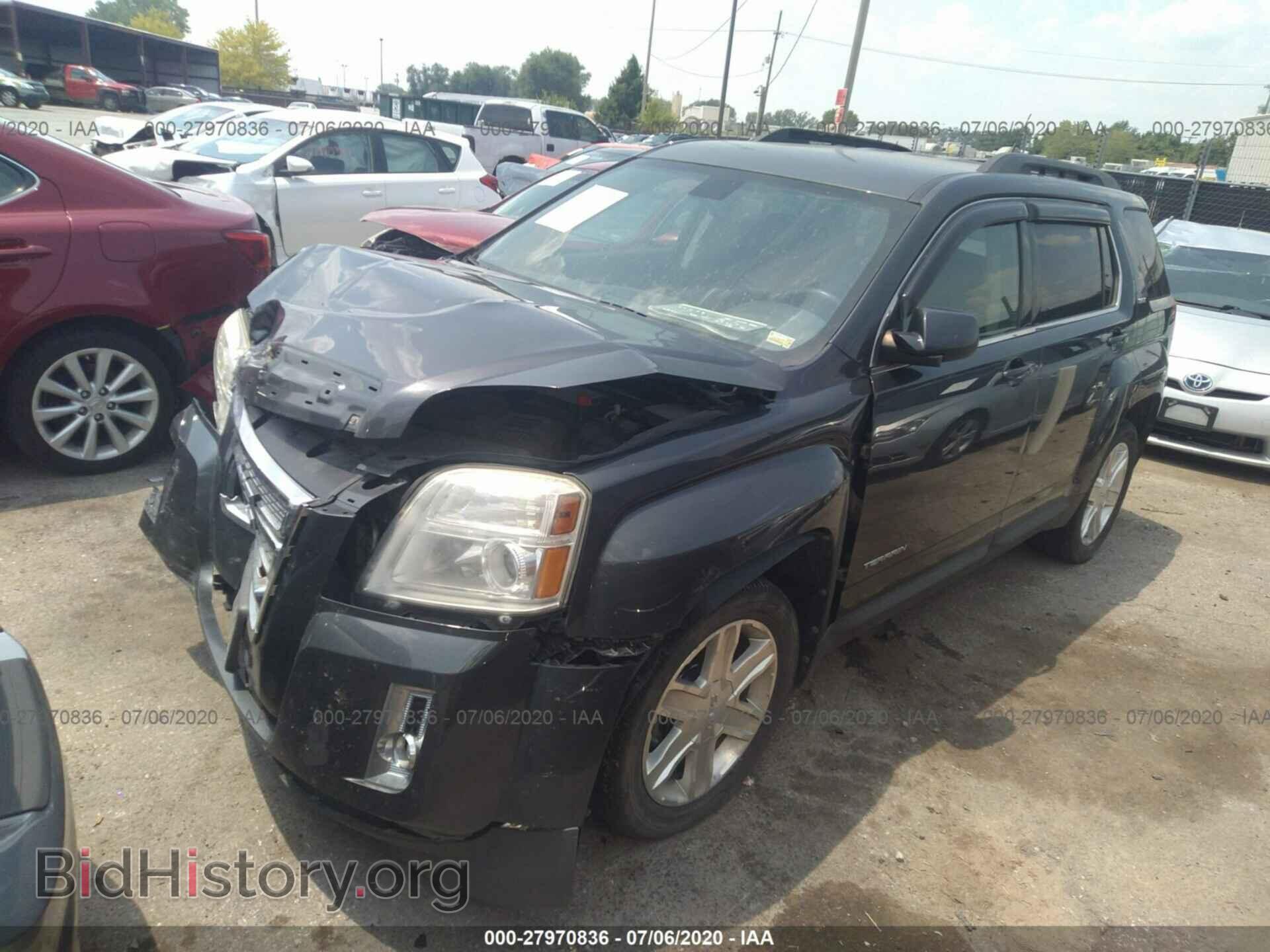 2011 GMC TERRAIN - VIN: 2CTALUEC7B6416034 - Photo 2