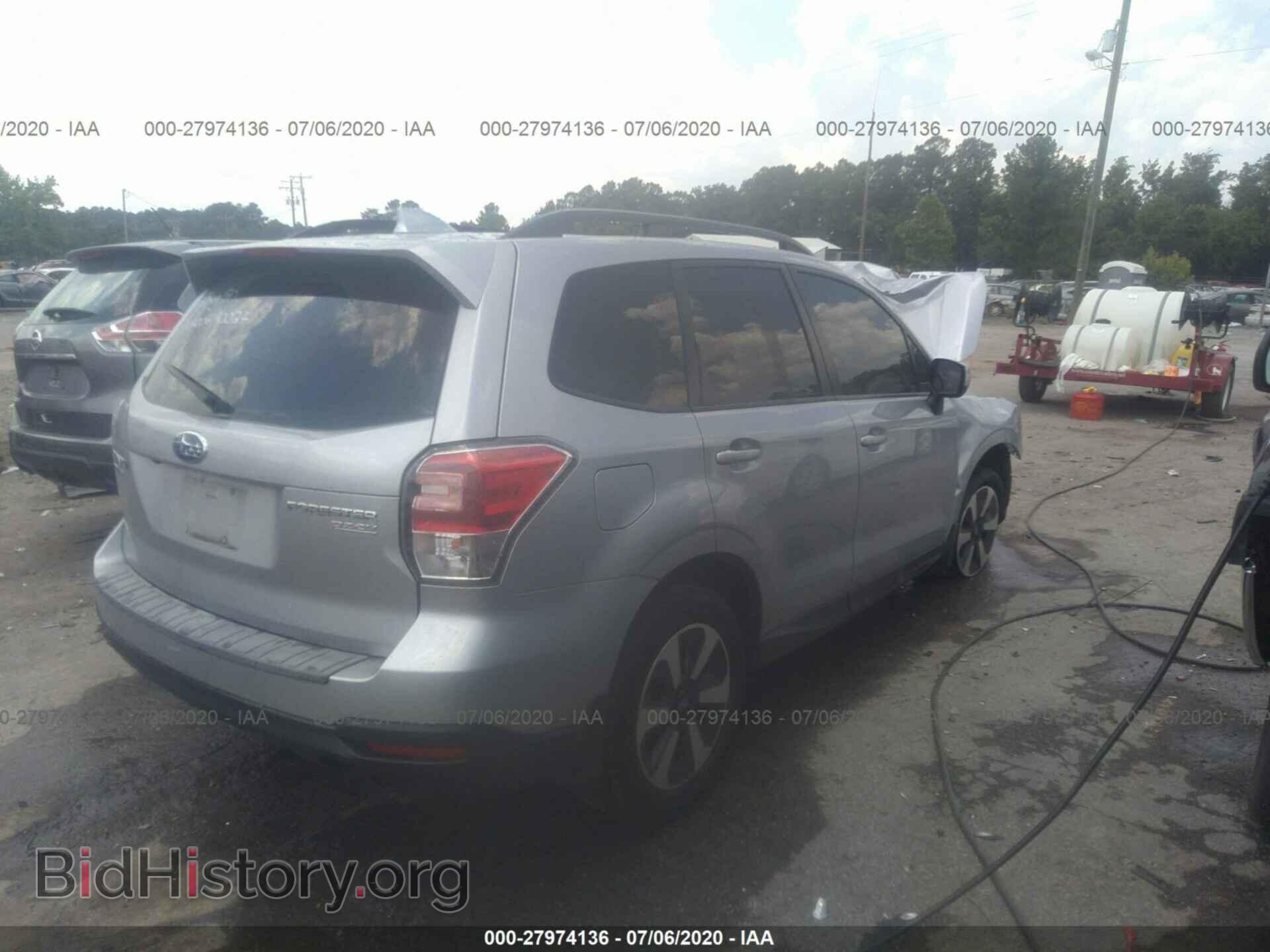 2017 SUBARU FORESTER - VIN: JF2SJAGC5HH569792 - Фото 4