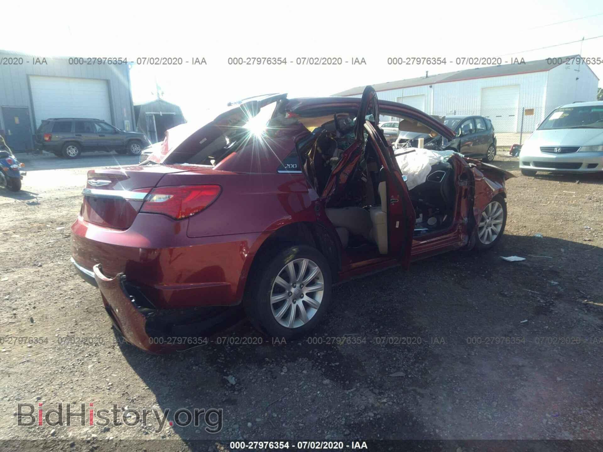 2014 CHRYSLER 200 - VIN: 1C3CCBCG0EN135308 - Фото 4