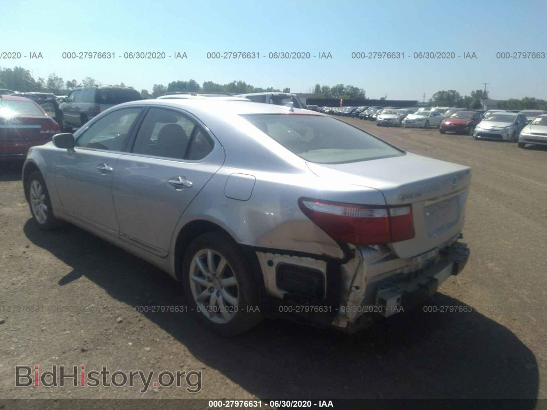 2009 LEXUS LS - VIN: JTHCL46F895001211 - Фото 3