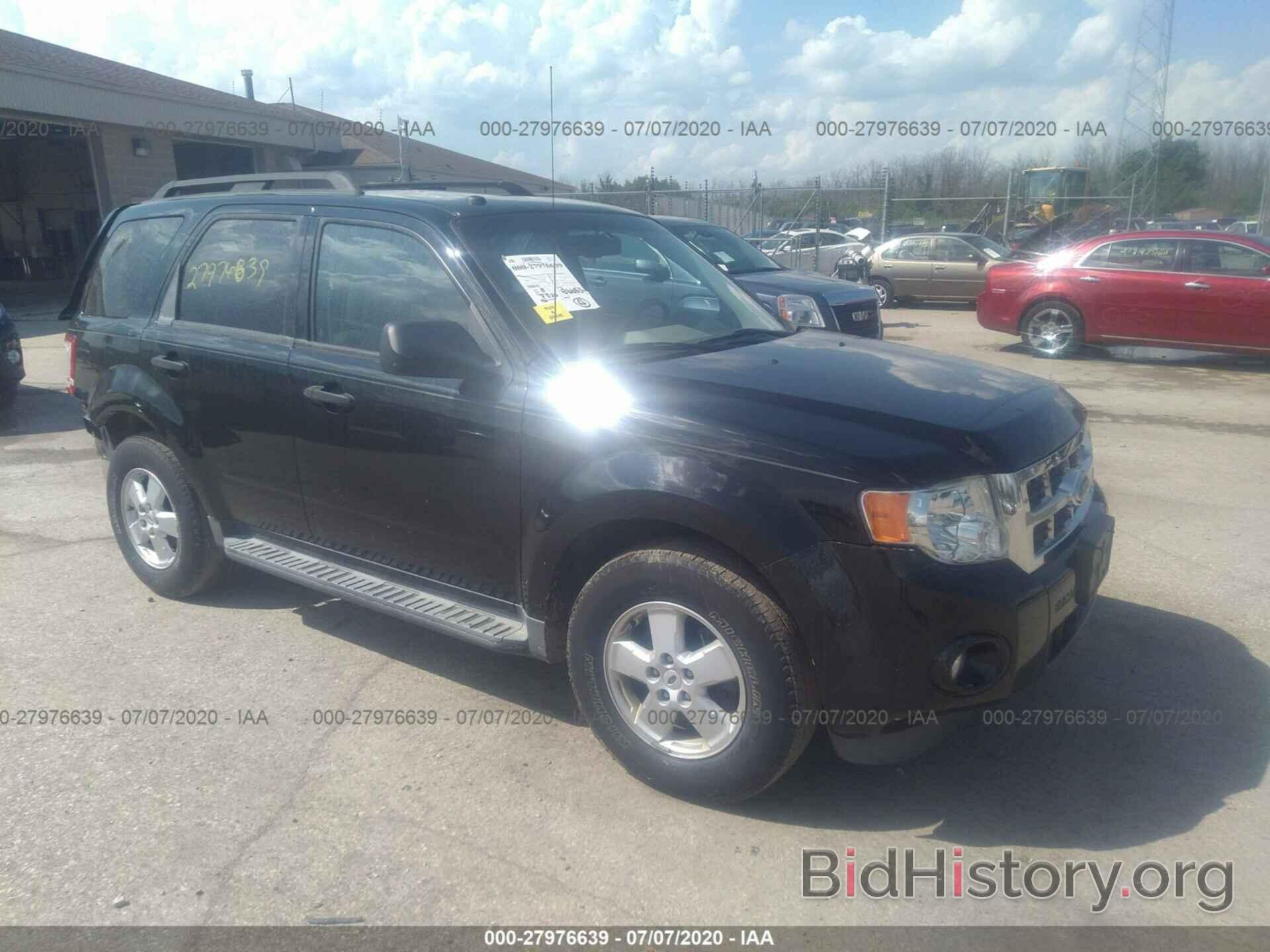 Photo 1FMCU93G29KA03509 - FORD ESCAPE 2009