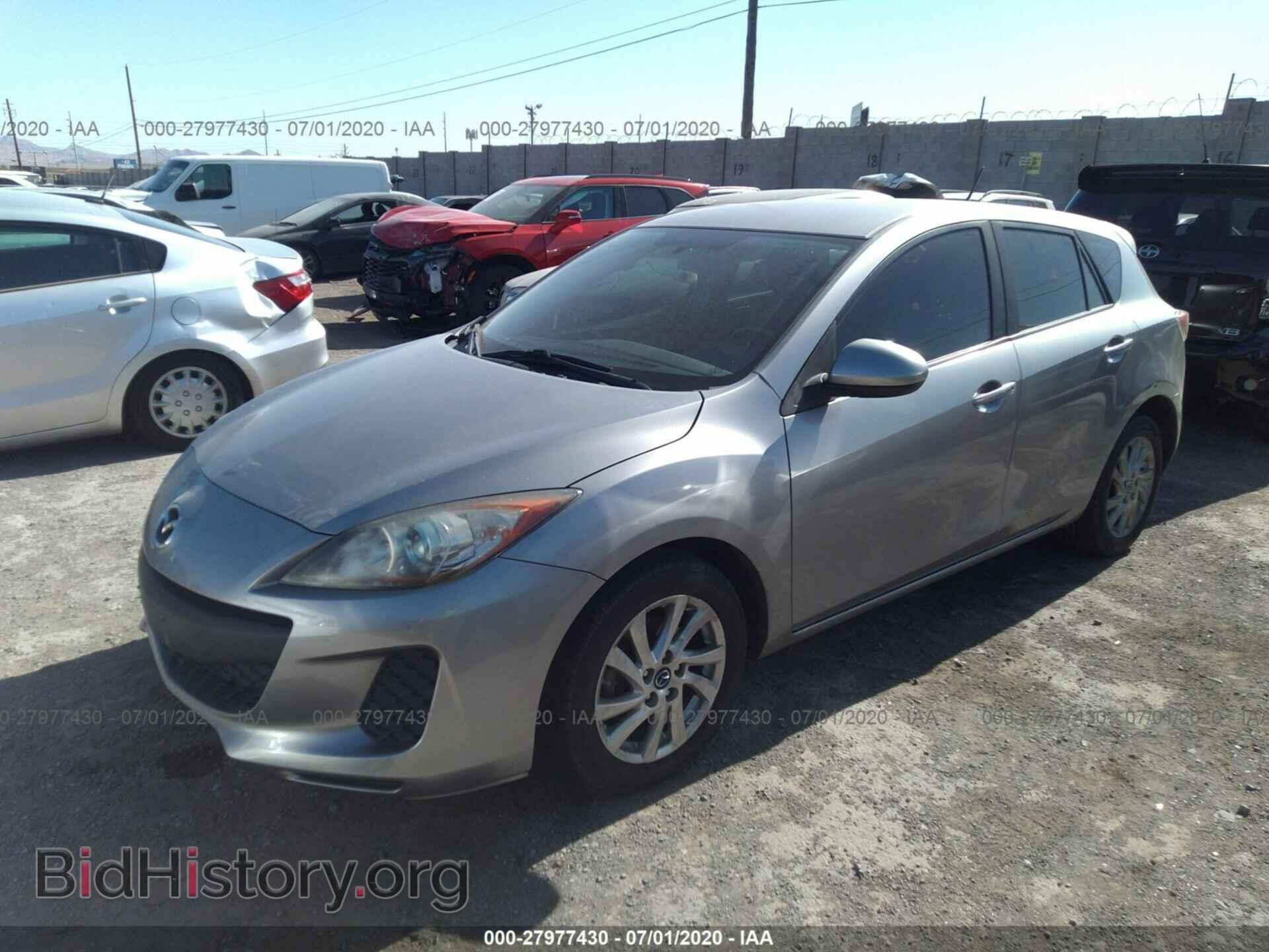2013 MAZDA MAZDA3 - VIN: JM1BL1LP2D1818814 - Фото 2
