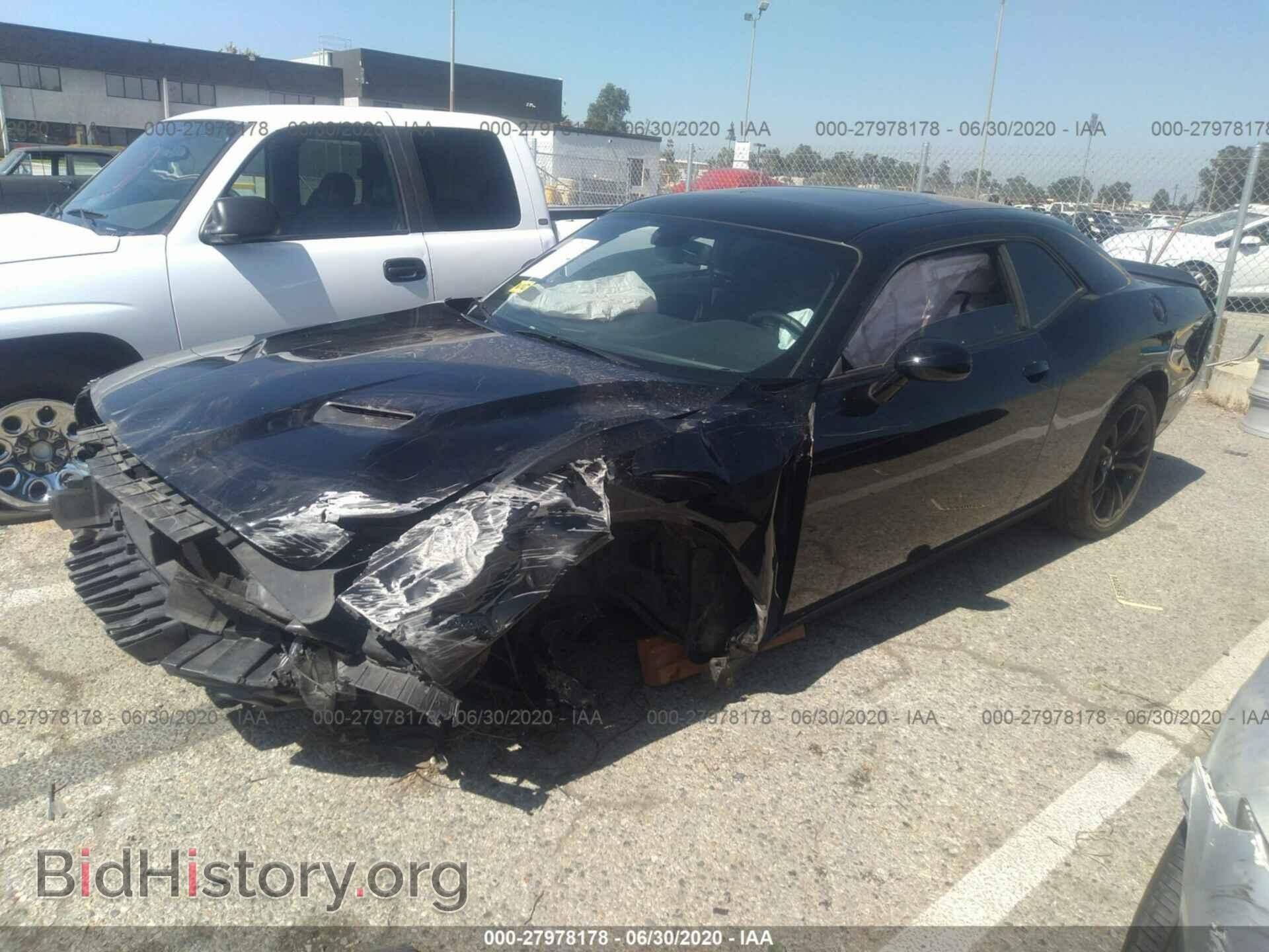 2018 DODGE CHALLENGER - VIN: 2C3CDZAG8JH166009 - Фото 2