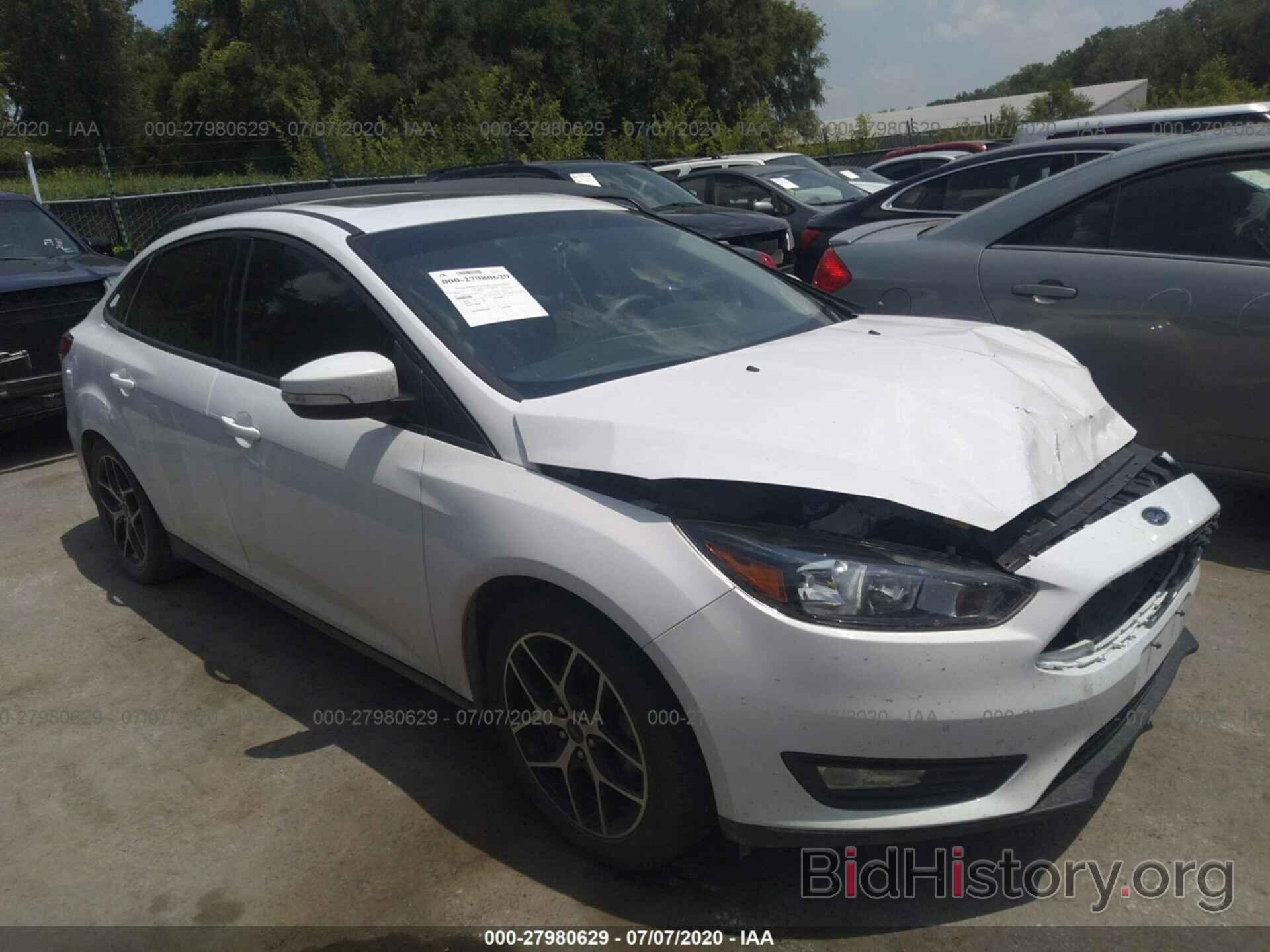 Photo 1FADP3H2XJL230171 - FORD FOCUS 2018