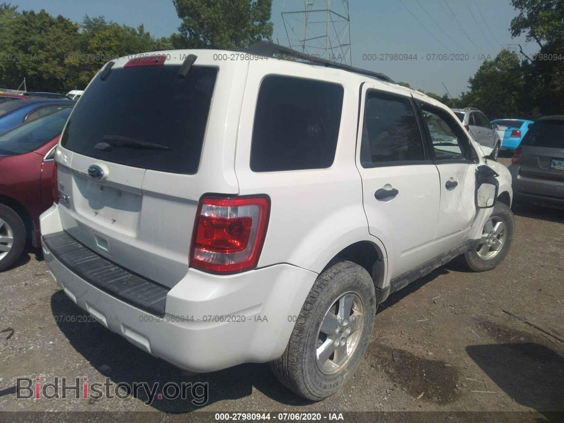 2012 FORD ESCAPE - VIN: 1FMCU0D72CKC15375 - Фото 4