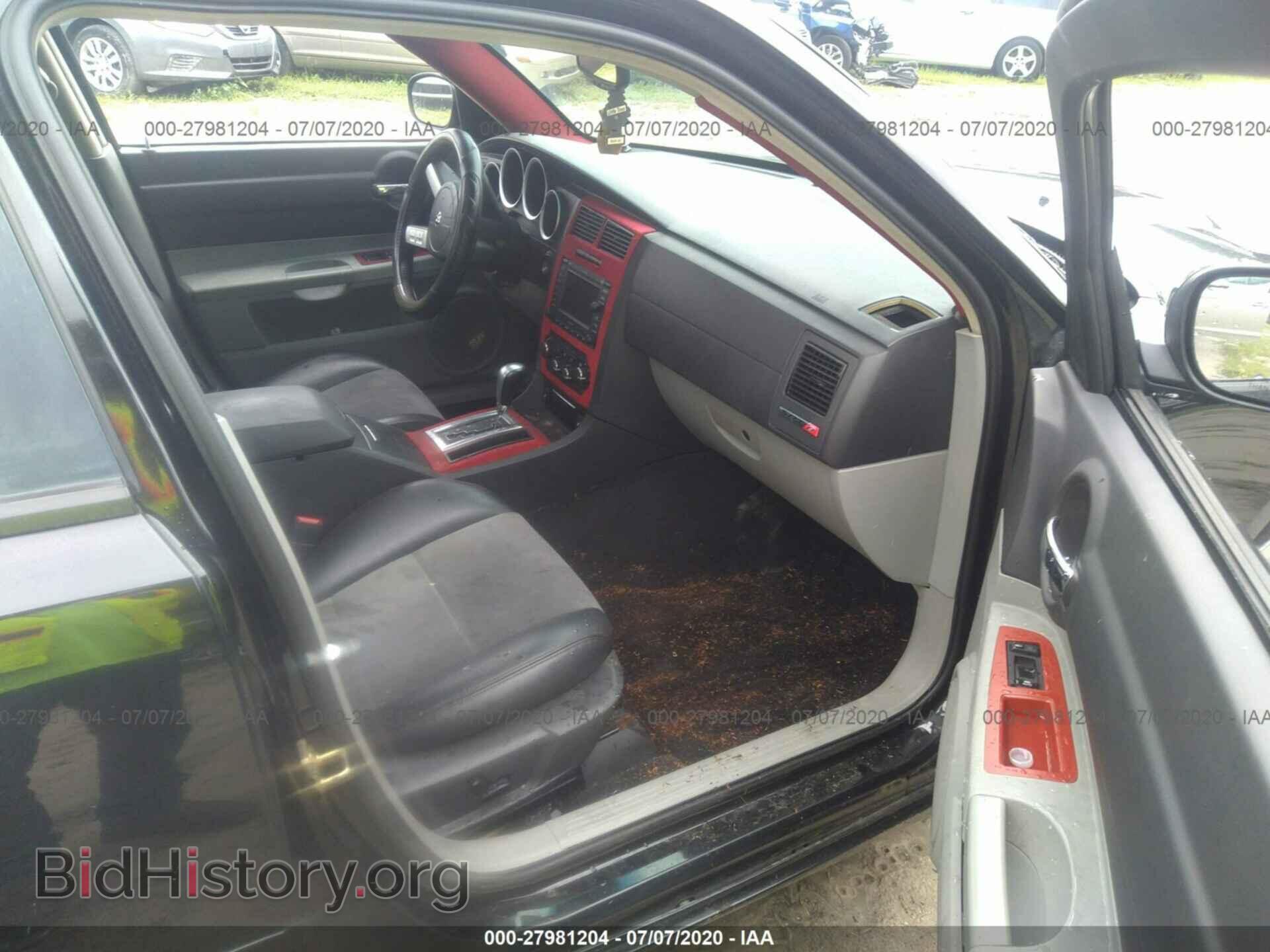 2006 DODGE CHARGER - VIN: 2B3KA73W06H371132 - Фото 5