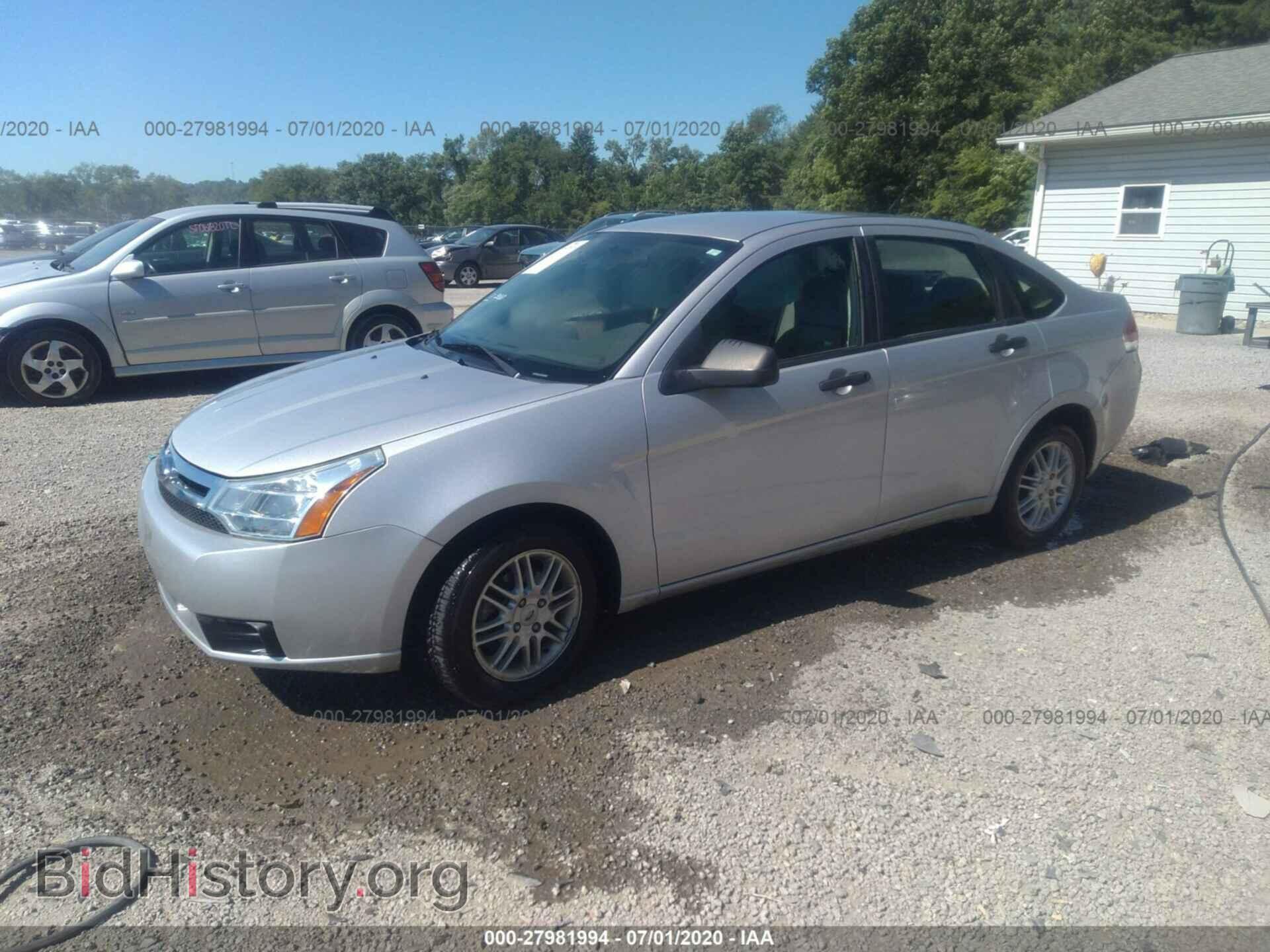 2009 FORD FOCUS - VIN: 1FAHP35N59W218746 - Photo 2