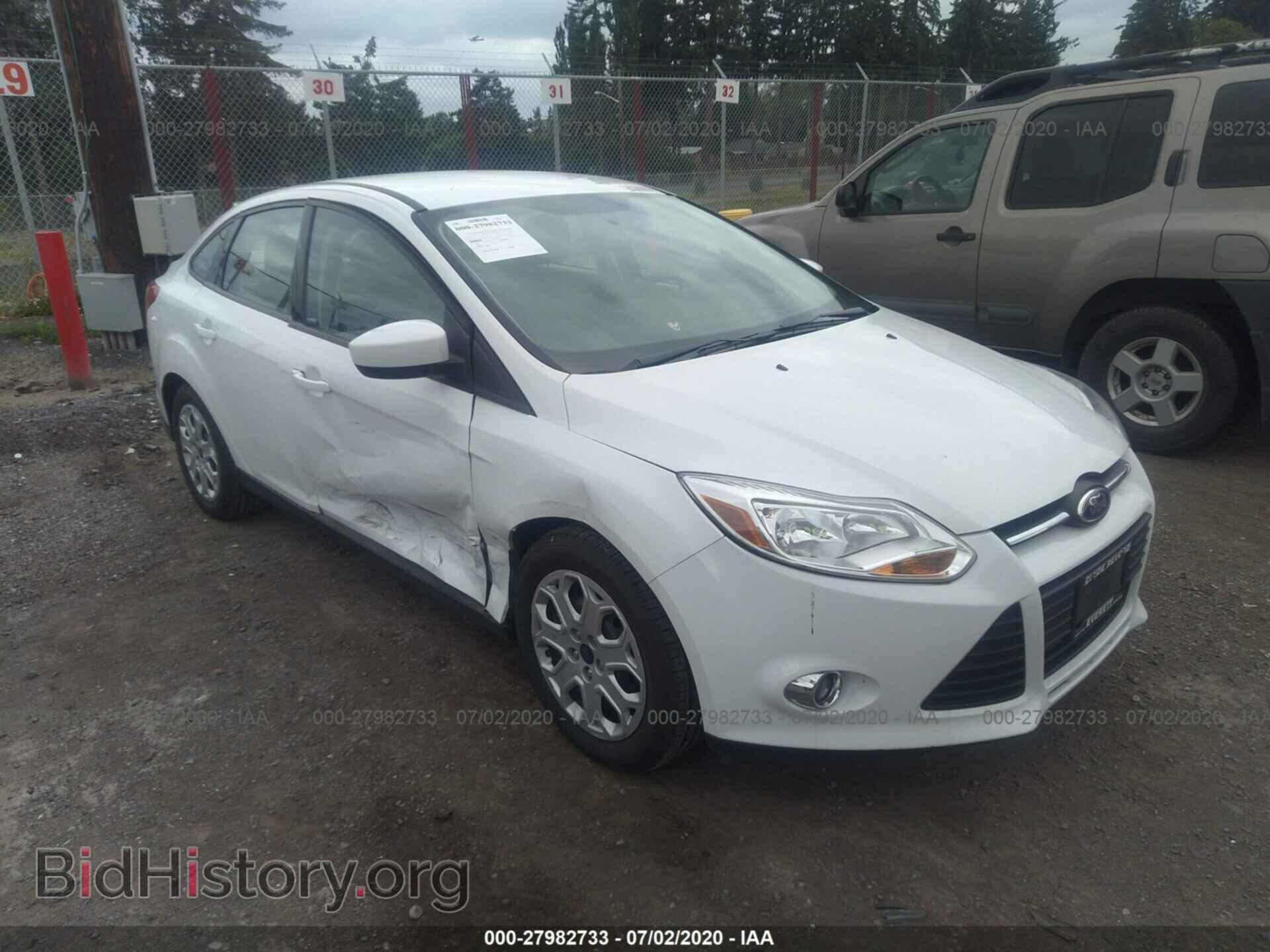 Photo 1FAHP3F2XCL423640 - FORD FOCUS 2012
