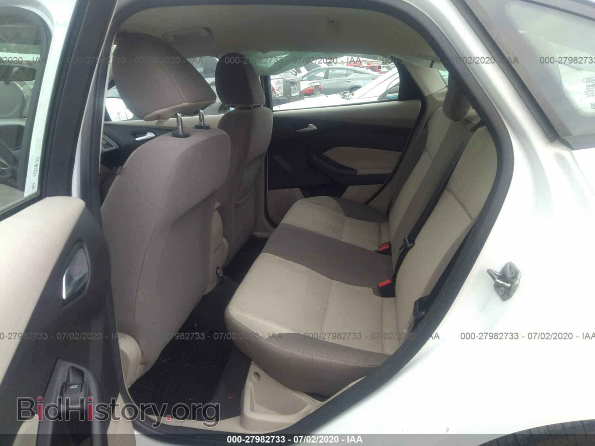 2012 FORD FOCUS - VIN: 1FAHP3F2XCL423640 - Фото 8