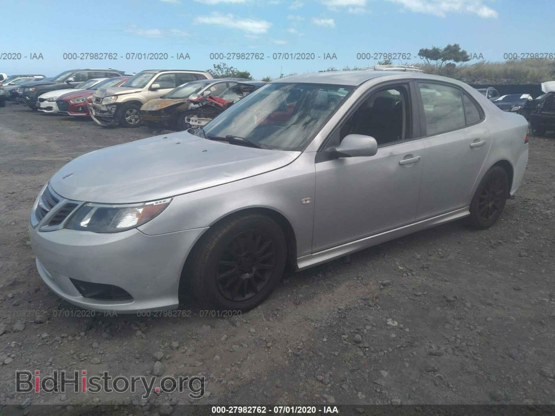 2011 SAAB 9-3 - VIN: YS3FA4CY1B1303052 - Фото 2