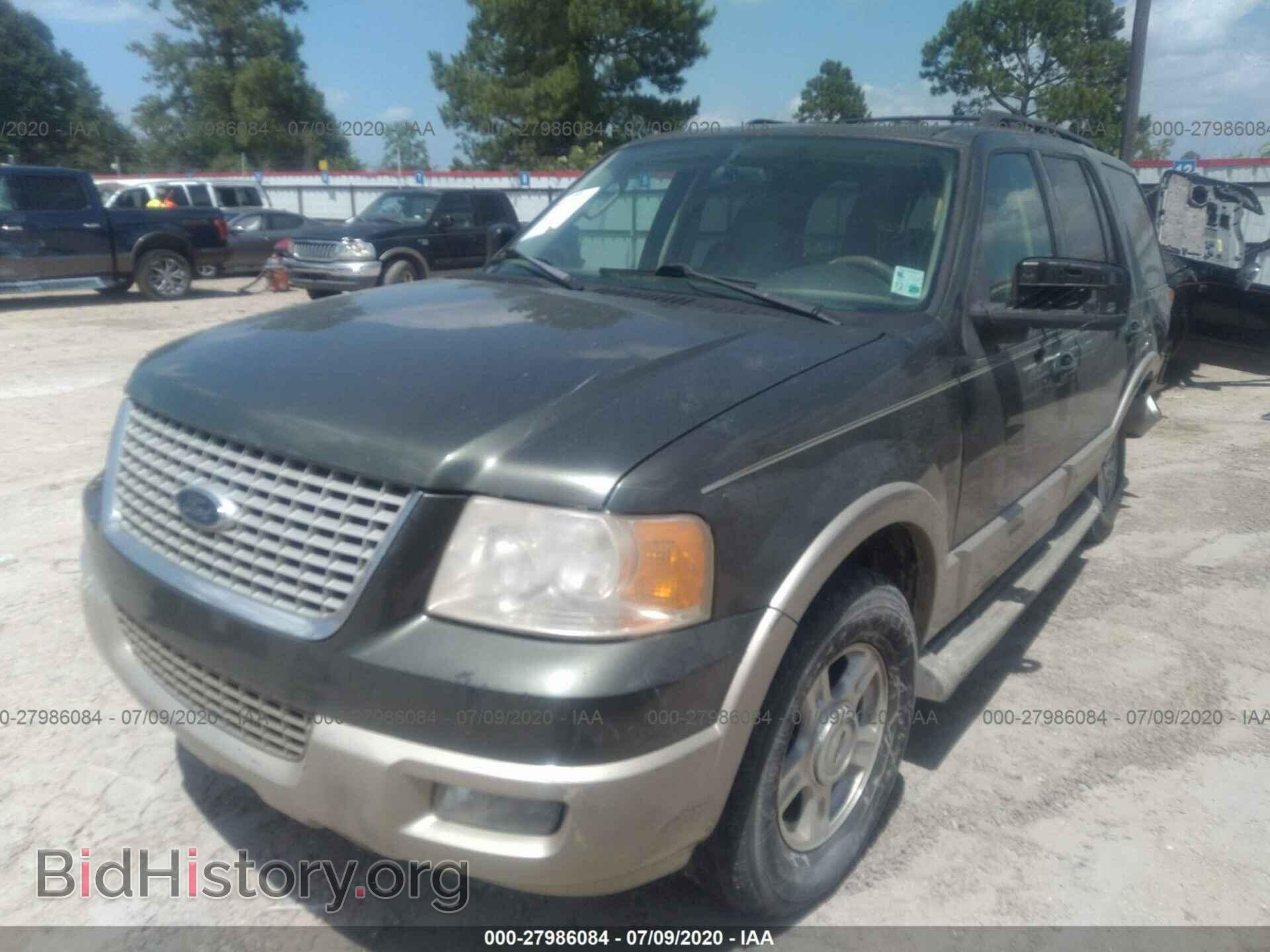 2005 FORD EXPEDITION - VIN: 1FMPU17565LA79461 - Фото 2