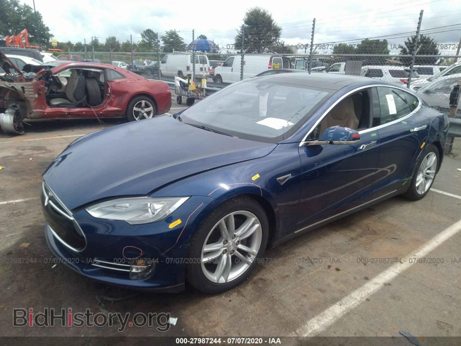 2015 TESLA MODEL S - VIN: 5YJSA1S2XFF092481 - Фото 2