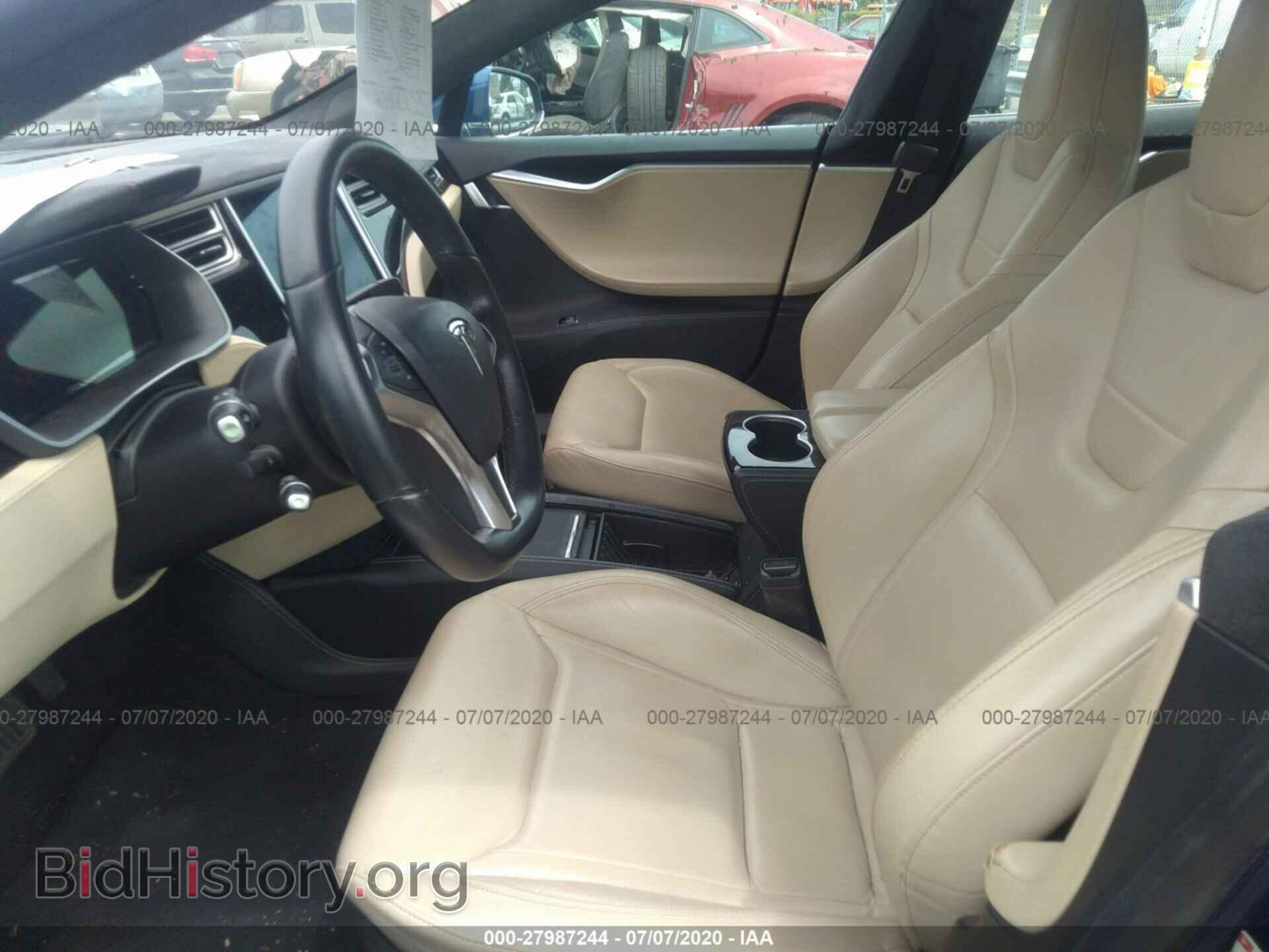 2015 TESLA MODEL S - VIN: 5YJSA1S2XFF092481 - Фото 5