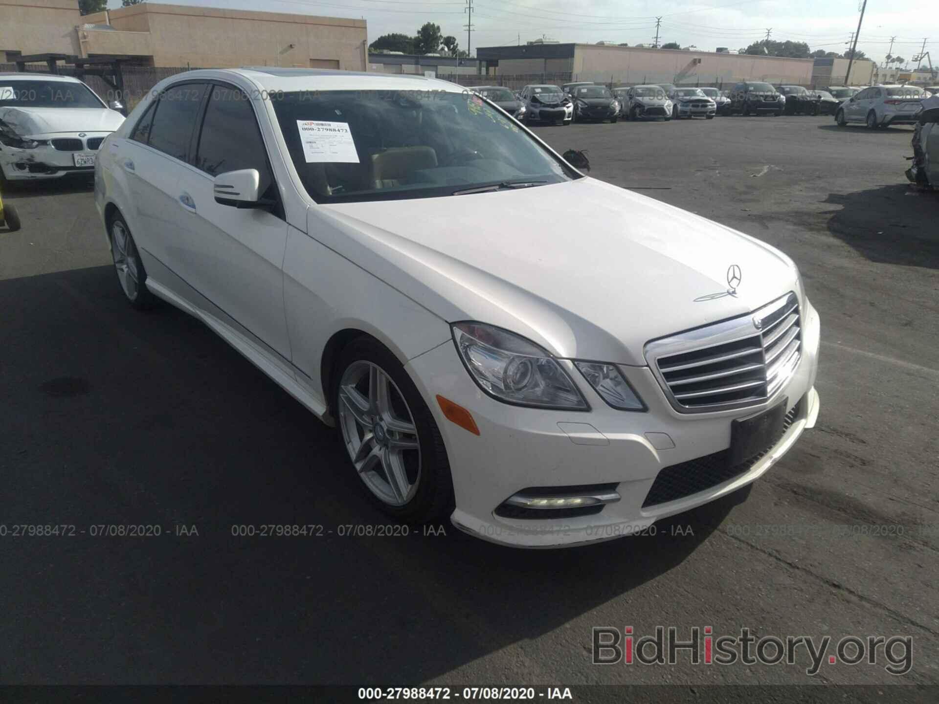 Photo WDDHF5KB1DA679487 - MERCEDES-BENZ E 2013