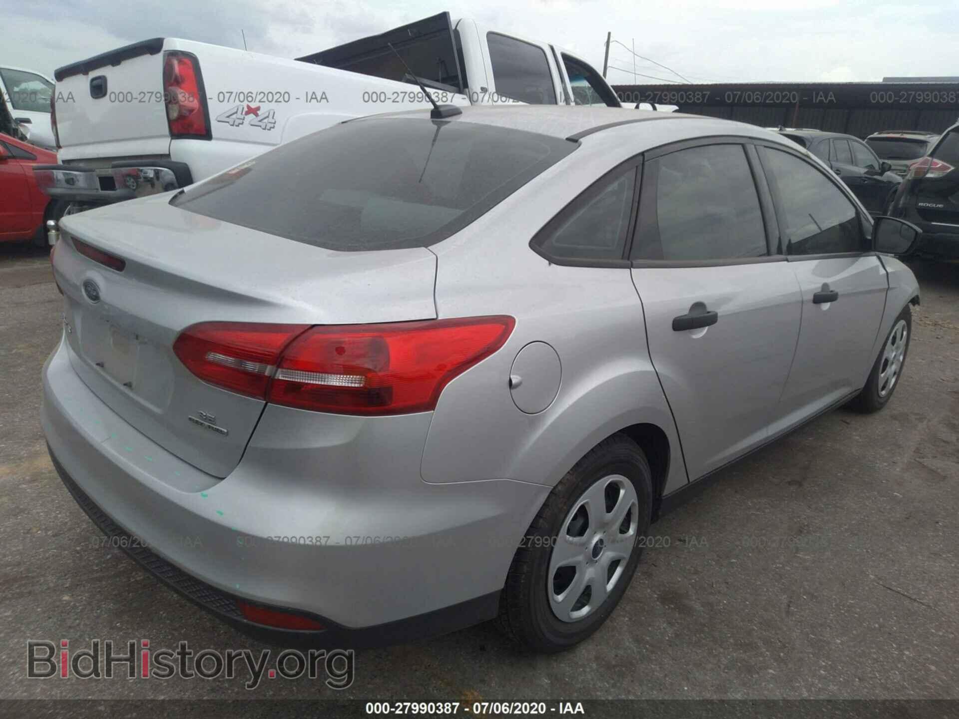 2017 FORD FOCUS - VIN: 1FADP3E21HL347250 - Photo 4