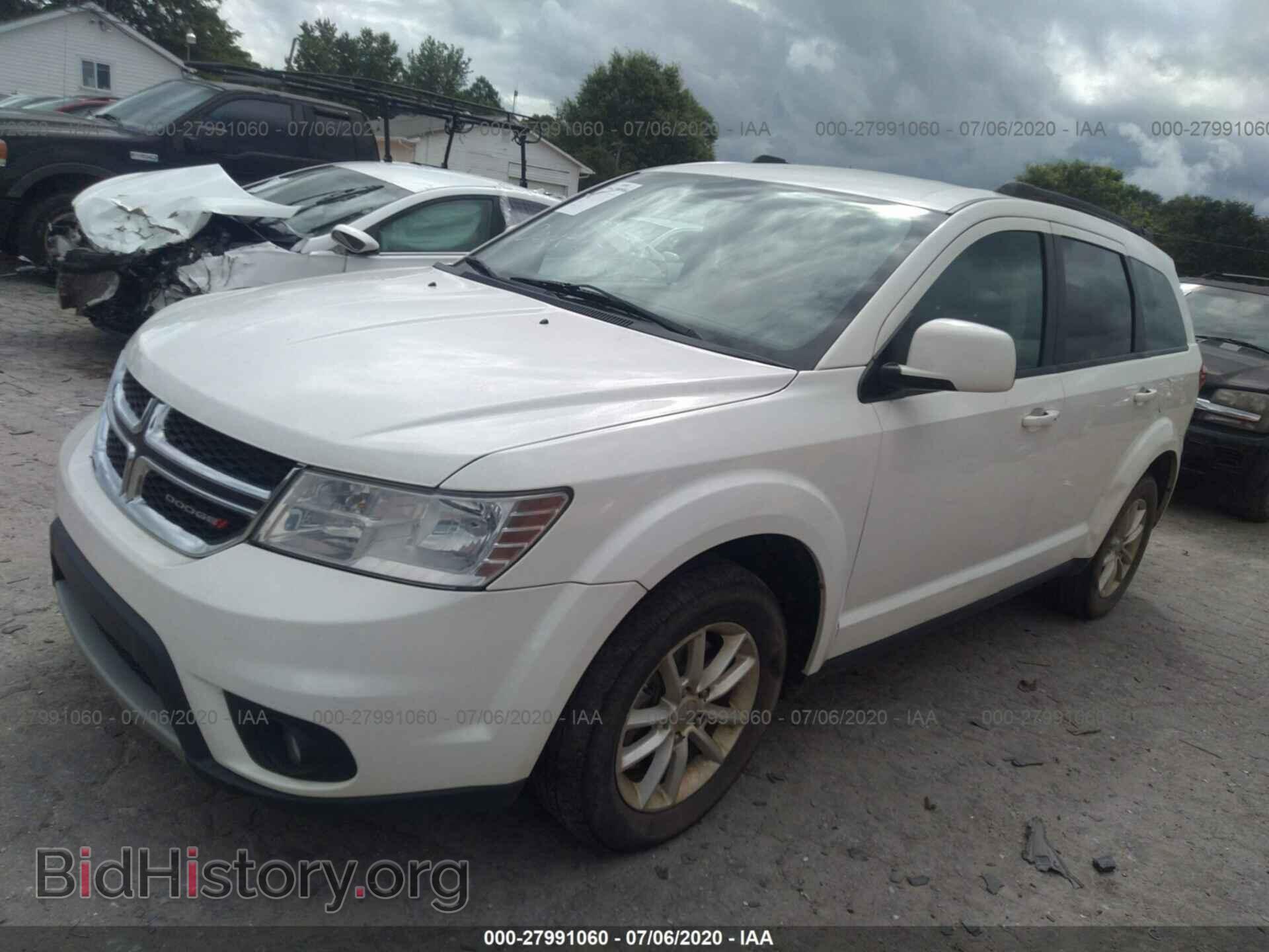 2017 DODGE JOURNEY - VIN: 3C4PDCBG5HT510941 - Photo 2