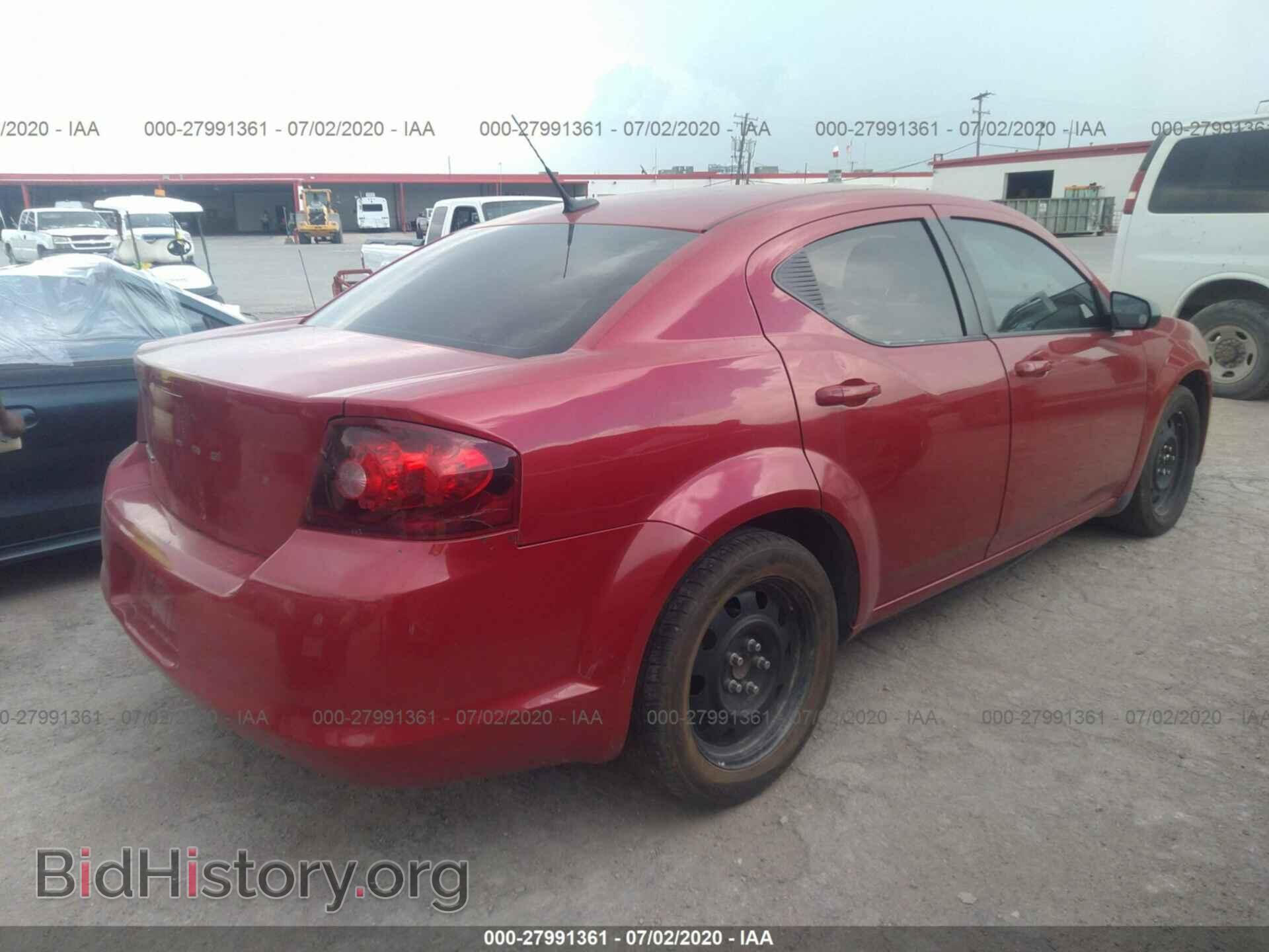 2011 DODGE AVENGER - VIN: 1B3BD4FB0BN534040 - Фото 4
