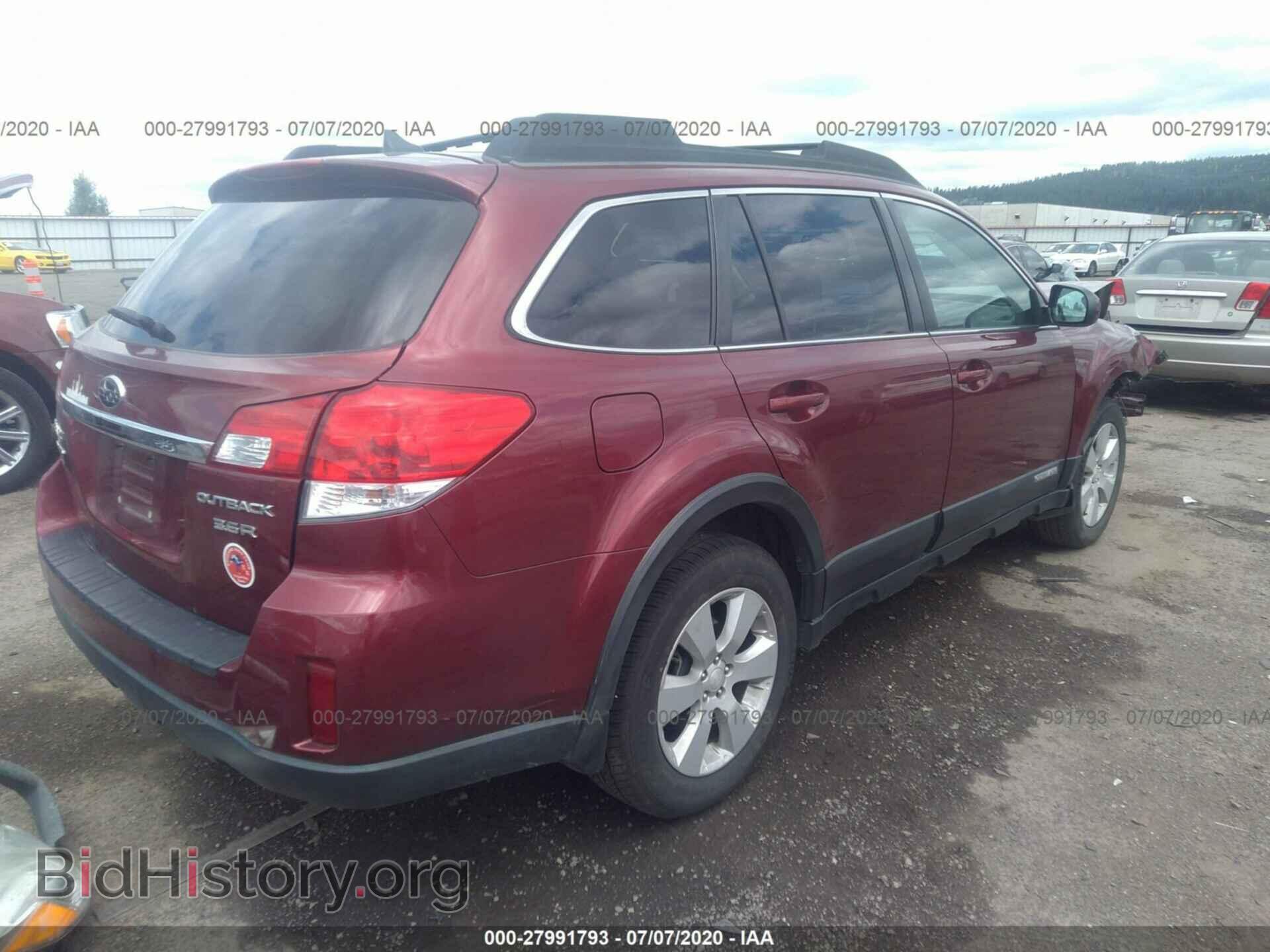 2011 SUBARU OUTBACK - VIN: 4S4BRDKC3B2406516 - Фото 4