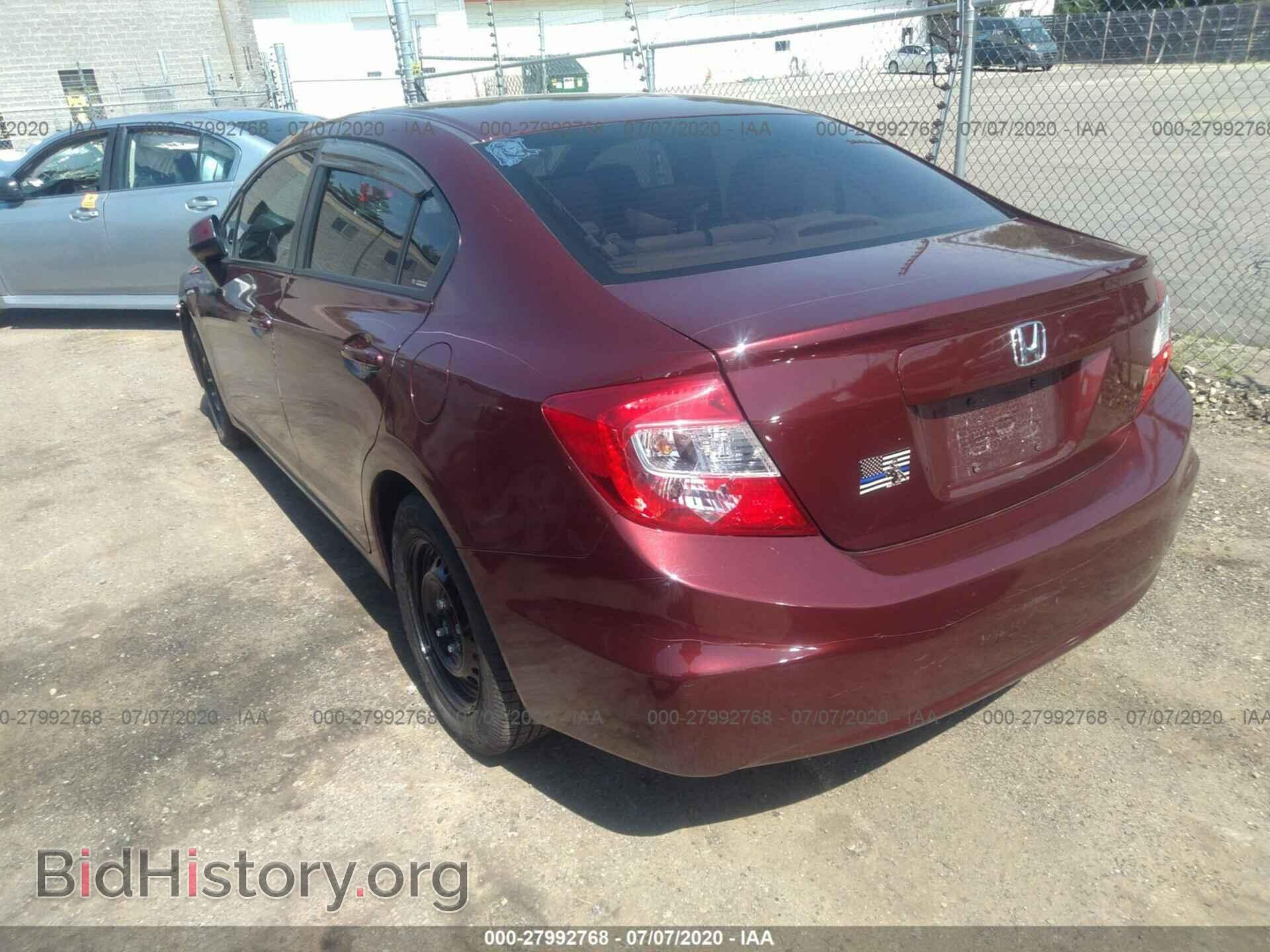 2012 HONDA CIVIC SDN - VIN: 19XFB2F58CE392174 - Фото 3