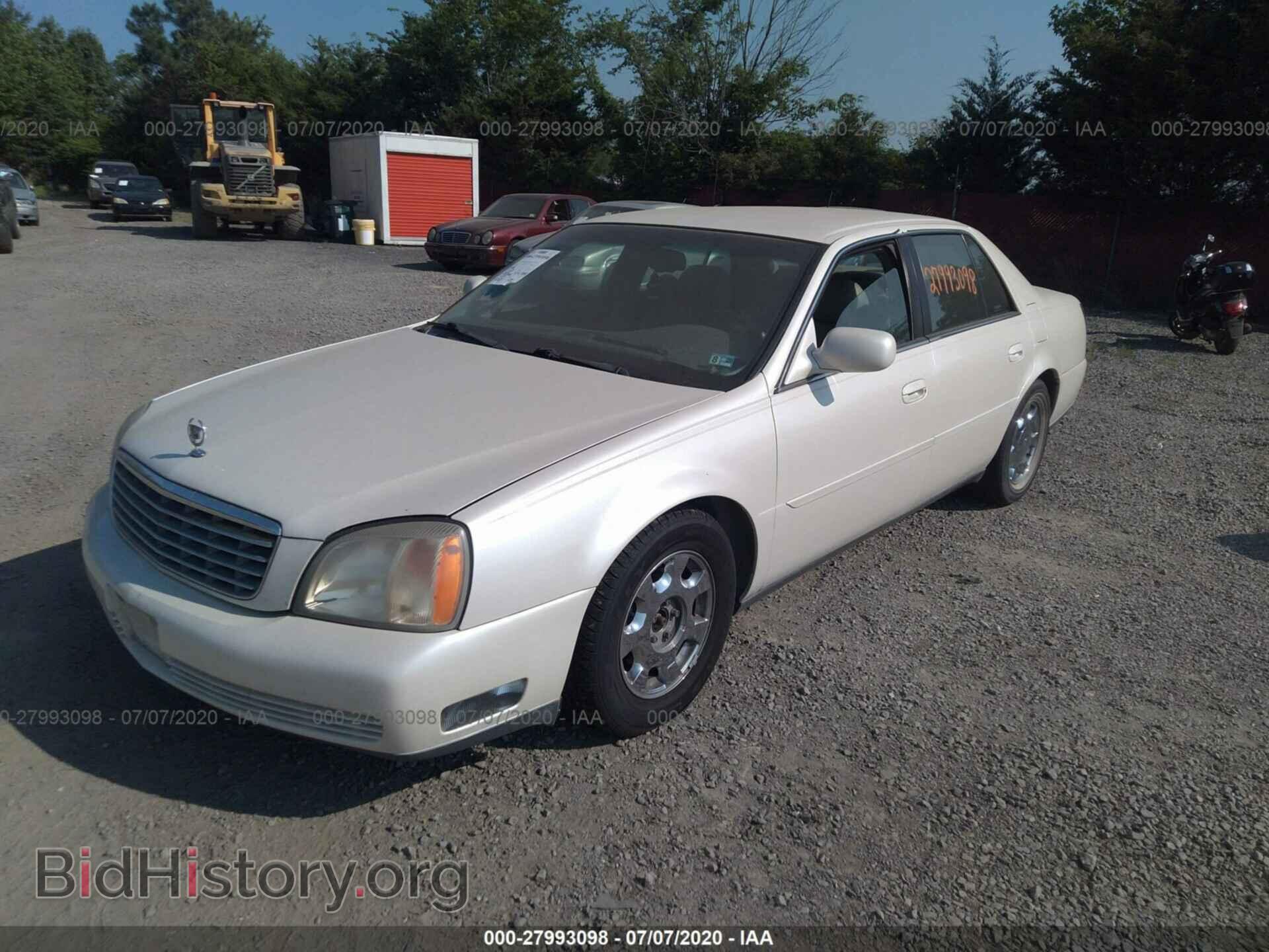 2000 Cadillac Deville - VIN: 1G6KD54YU216077 - Photo 2