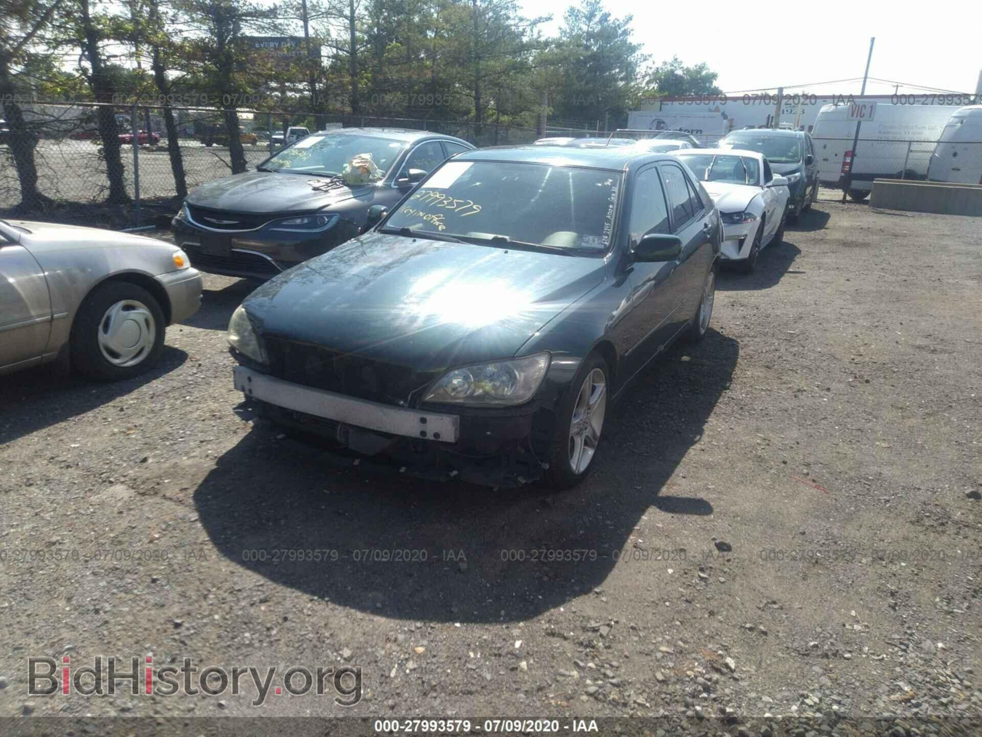 2001 LEXUS IS 300 - VIN: JTHBD182210007766 - Фото 2