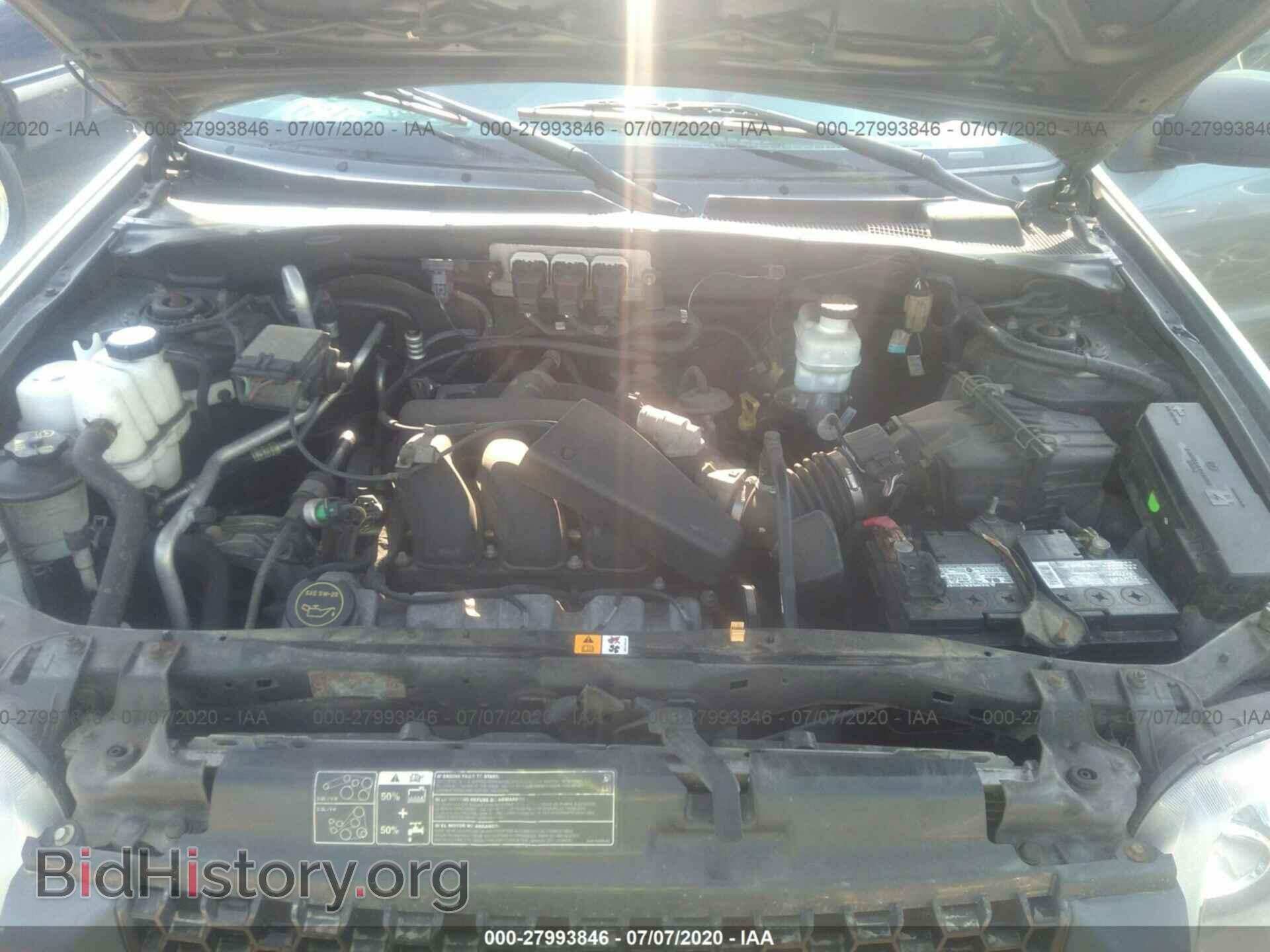2006 FORD ESCAPE - VIN: 1FMCU93156KB17656 - Фото 10
