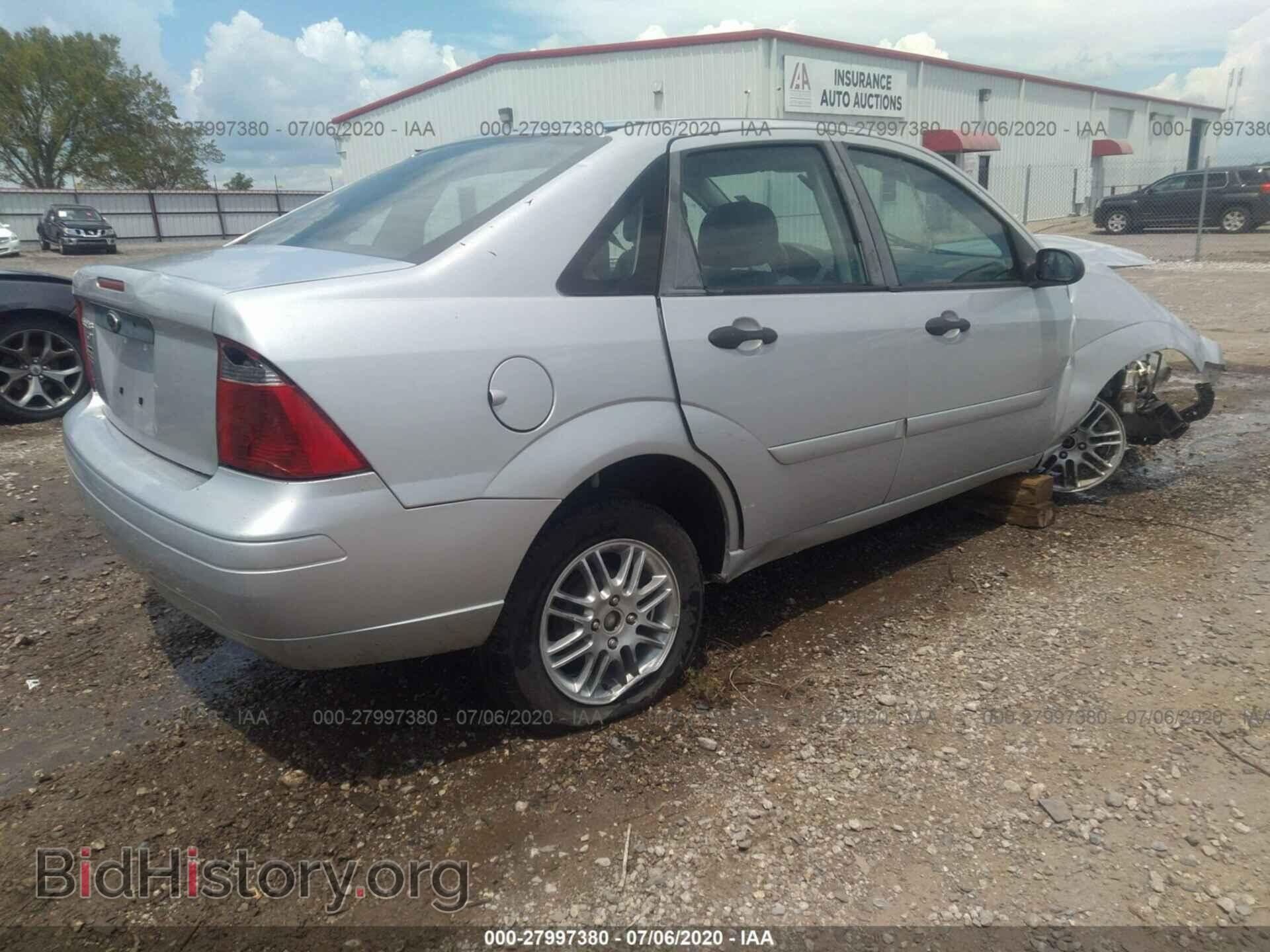 2007 FORD FOCUS - VIN: 1FAFP34N97W249875 - Фото 4