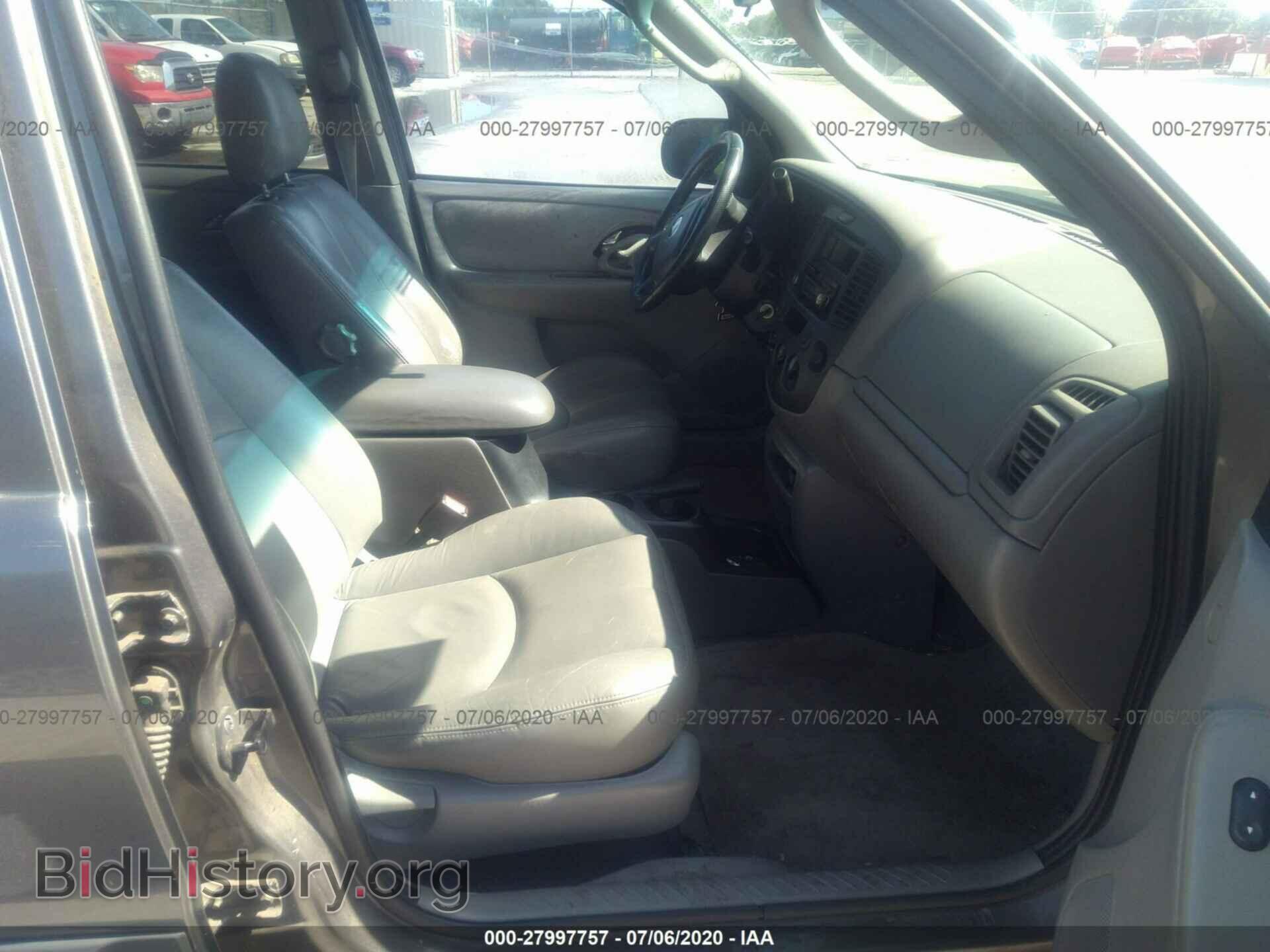 2002 MAZDA TRIBUTE - VIN: 4F2YU09122KM00488 - Photo 5