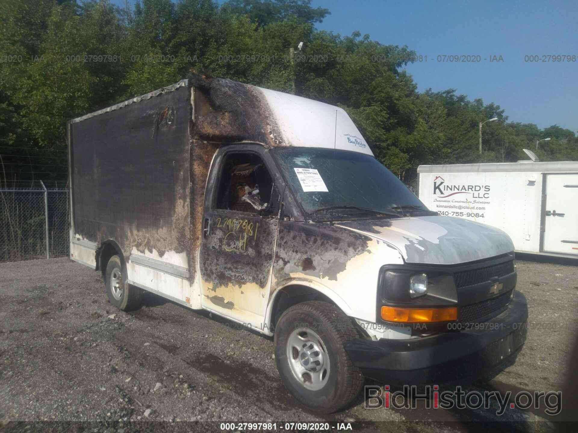 Photo 1GBHG31U961225235 - CHEVROLET EXPRESS COMMERCIAL 2006