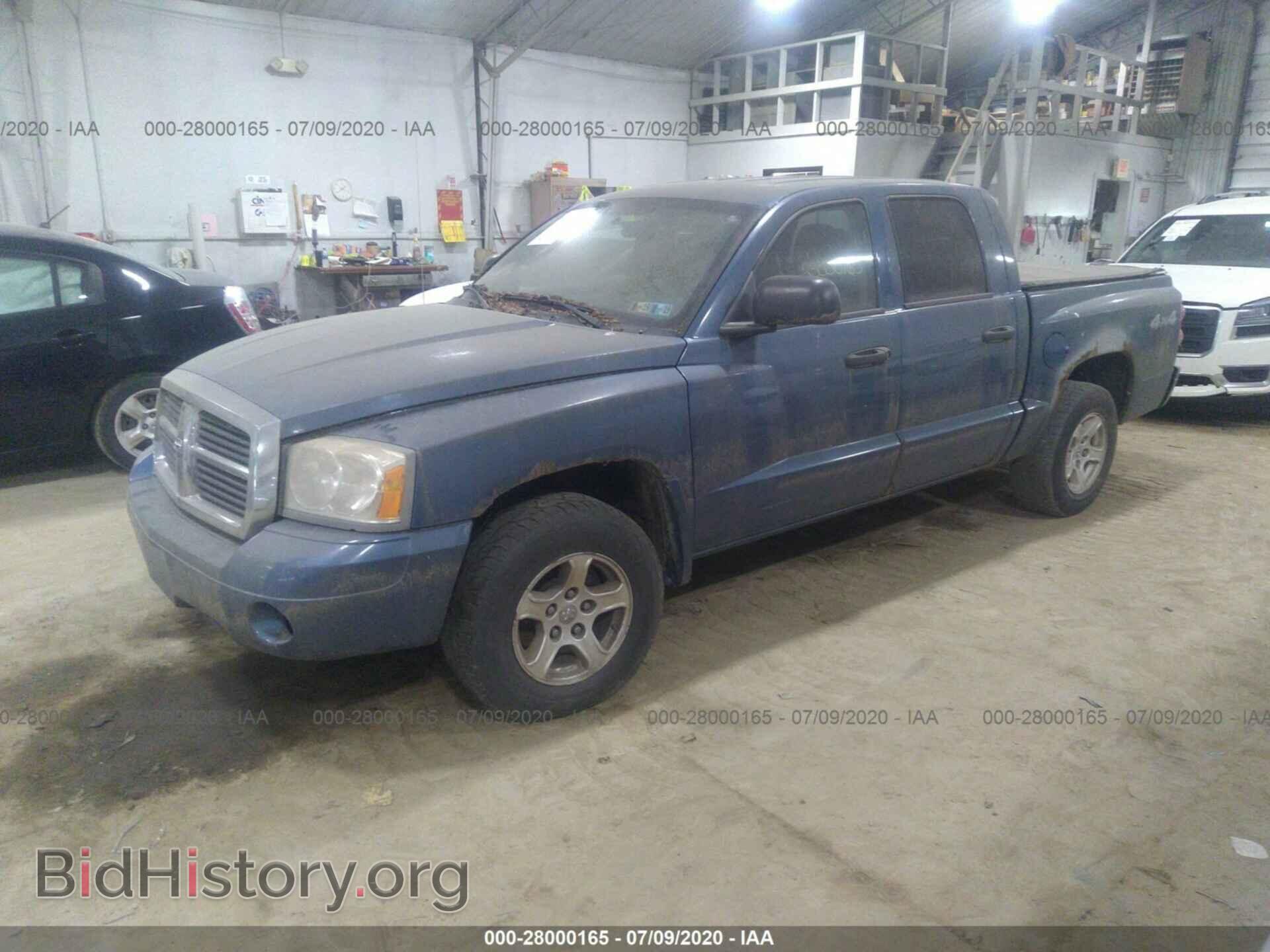 2006 DODGE DAKOTA - VIN: 1D7HW48N76S516173 - Фото 2