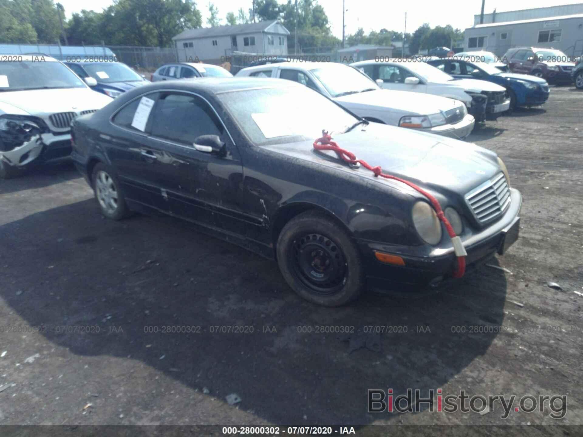 Photo WDBLJ65G02F201219 - MERCEDES-BENZ CLK 2002